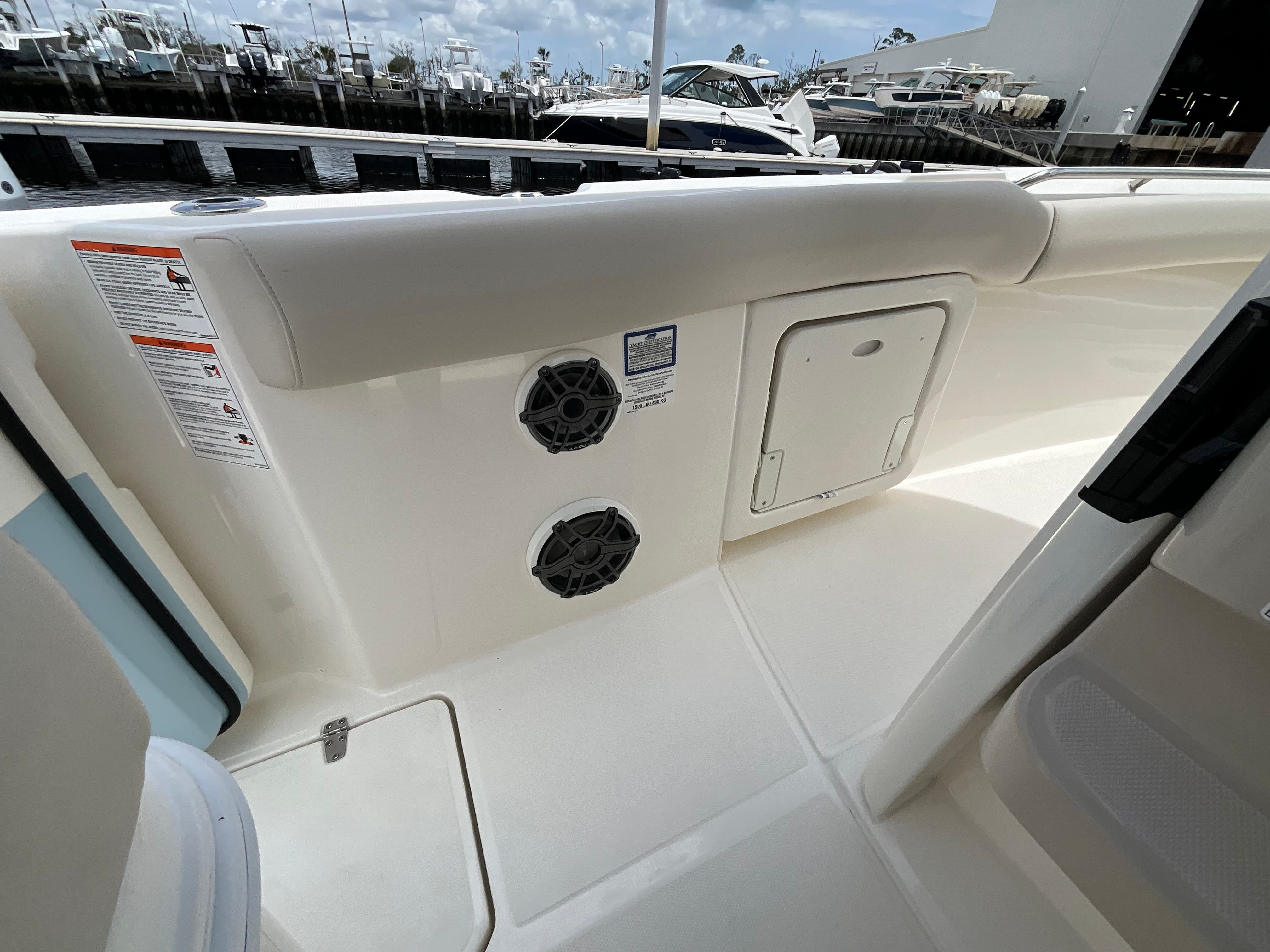 2026 Boston Whaler 280 Outrage - 19