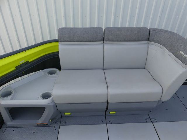 2023 Sea-Doo Switch Cruise 21 - 11