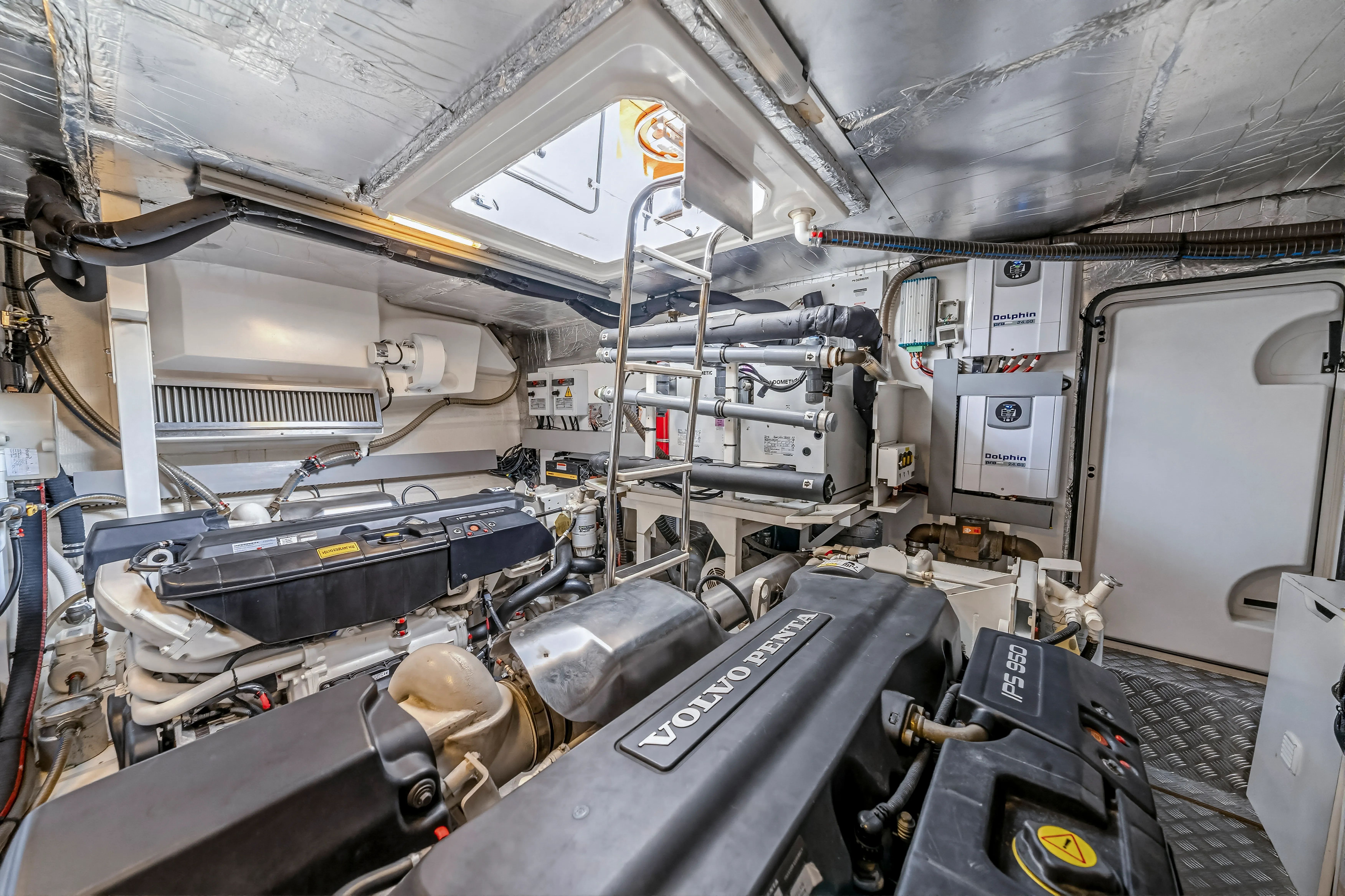2018 Prestige 630 - Image 57