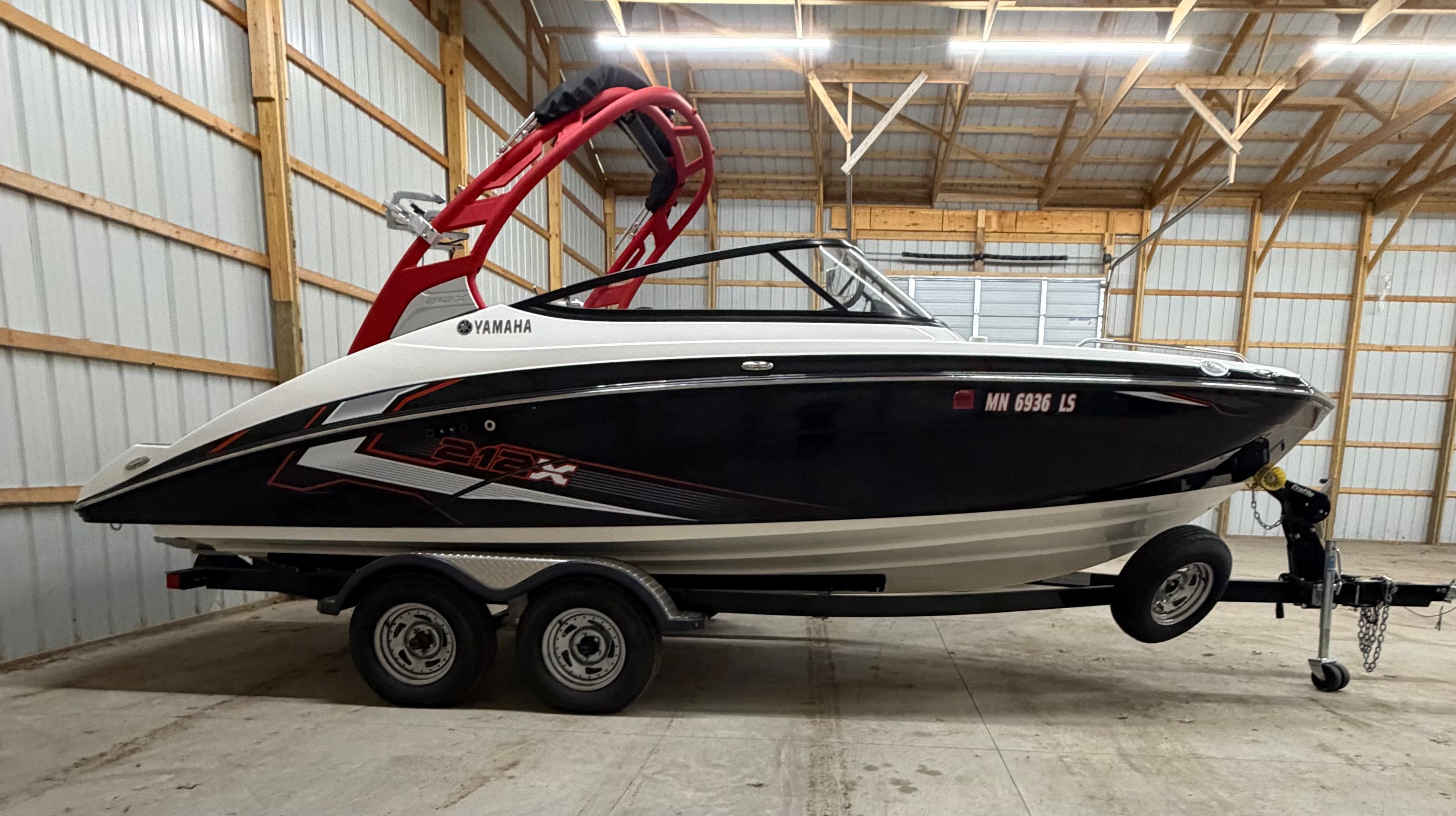 2018 Yamaha Boats 212X - 20