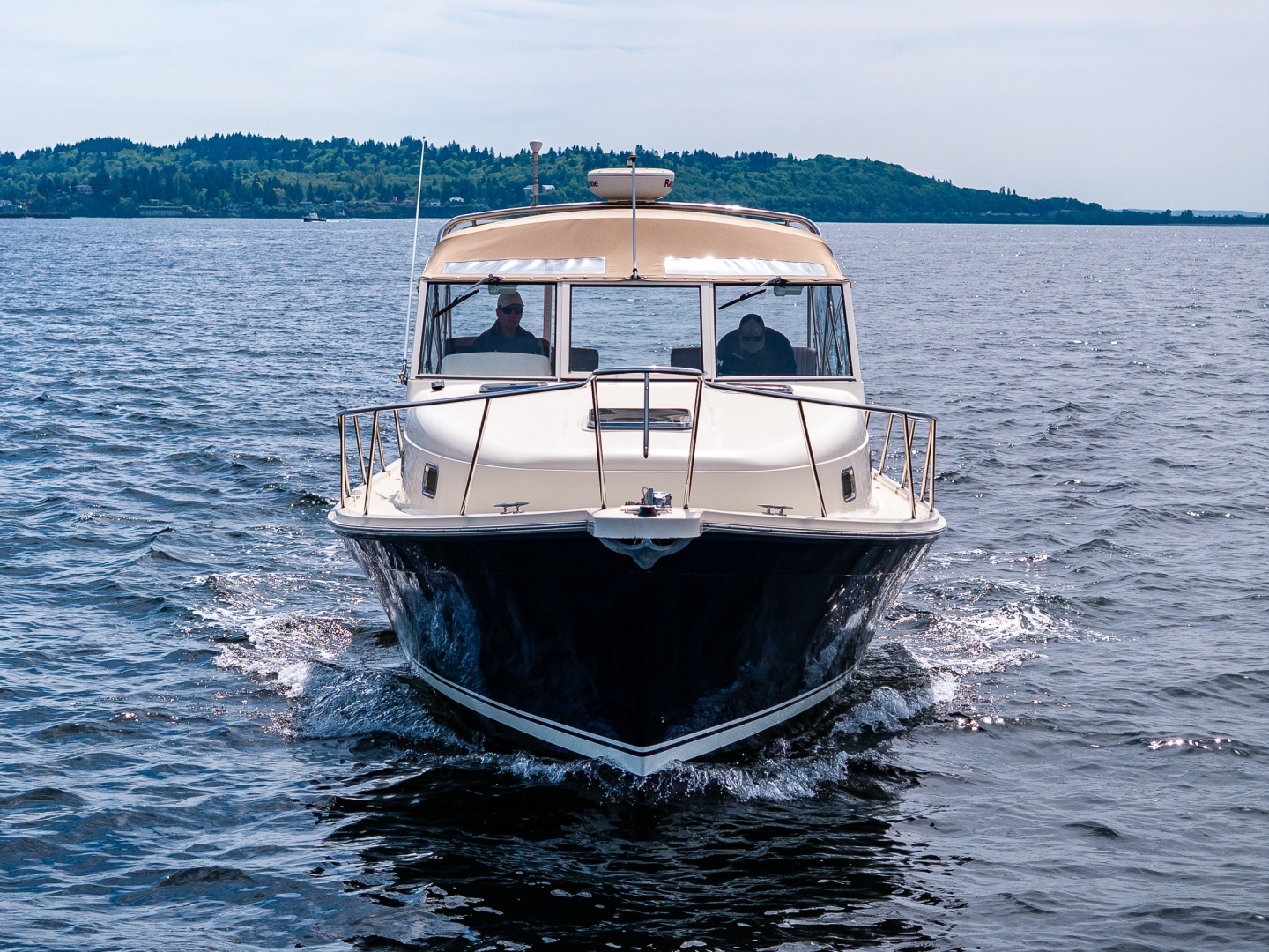 2004 Mainship Pilot 34 - Image 13