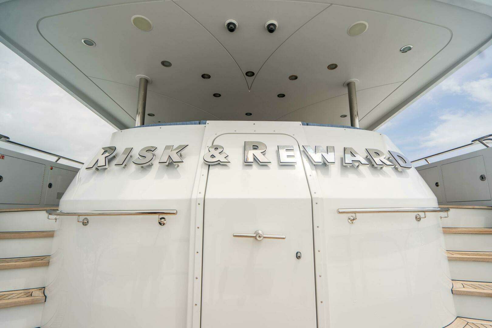 2004 Crescent Raised Pilothouse - Image 67