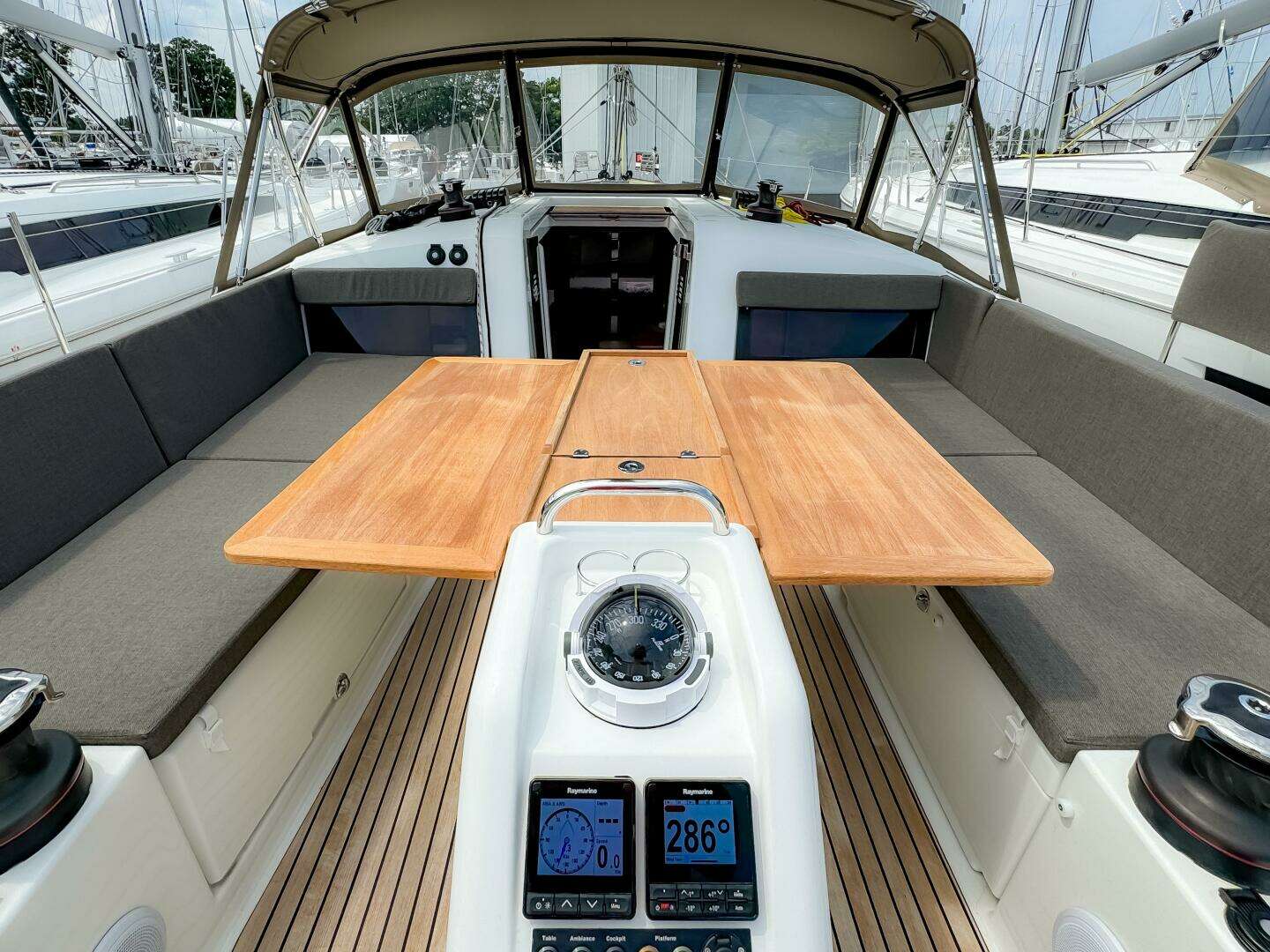 2023 Jeanneau Sun Odyssey 440 - Image 14