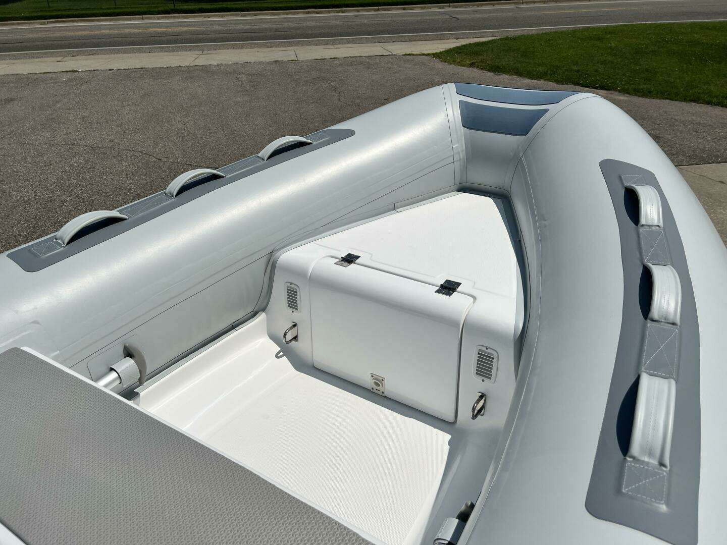 2023 Flexboat SR 10 - Image 9