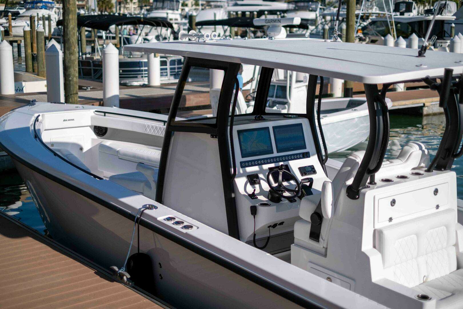 2026 Reef Runner 340 - Image 5