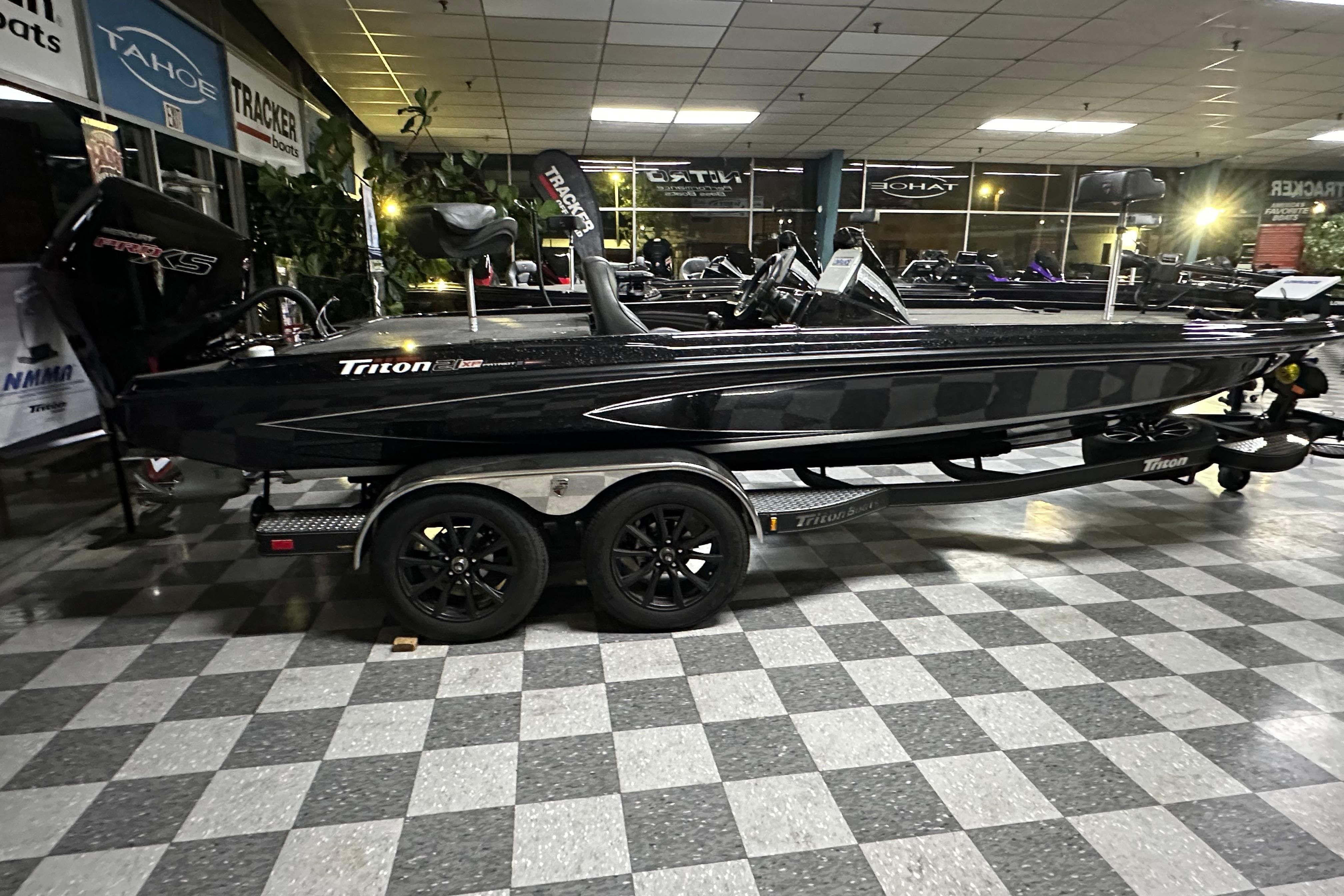 2025 Triton 21XP Patriot