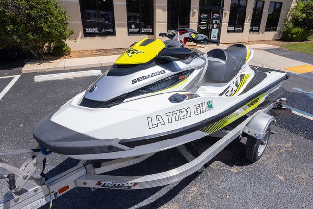 2016 Sea-Doo RXT 300 - 6