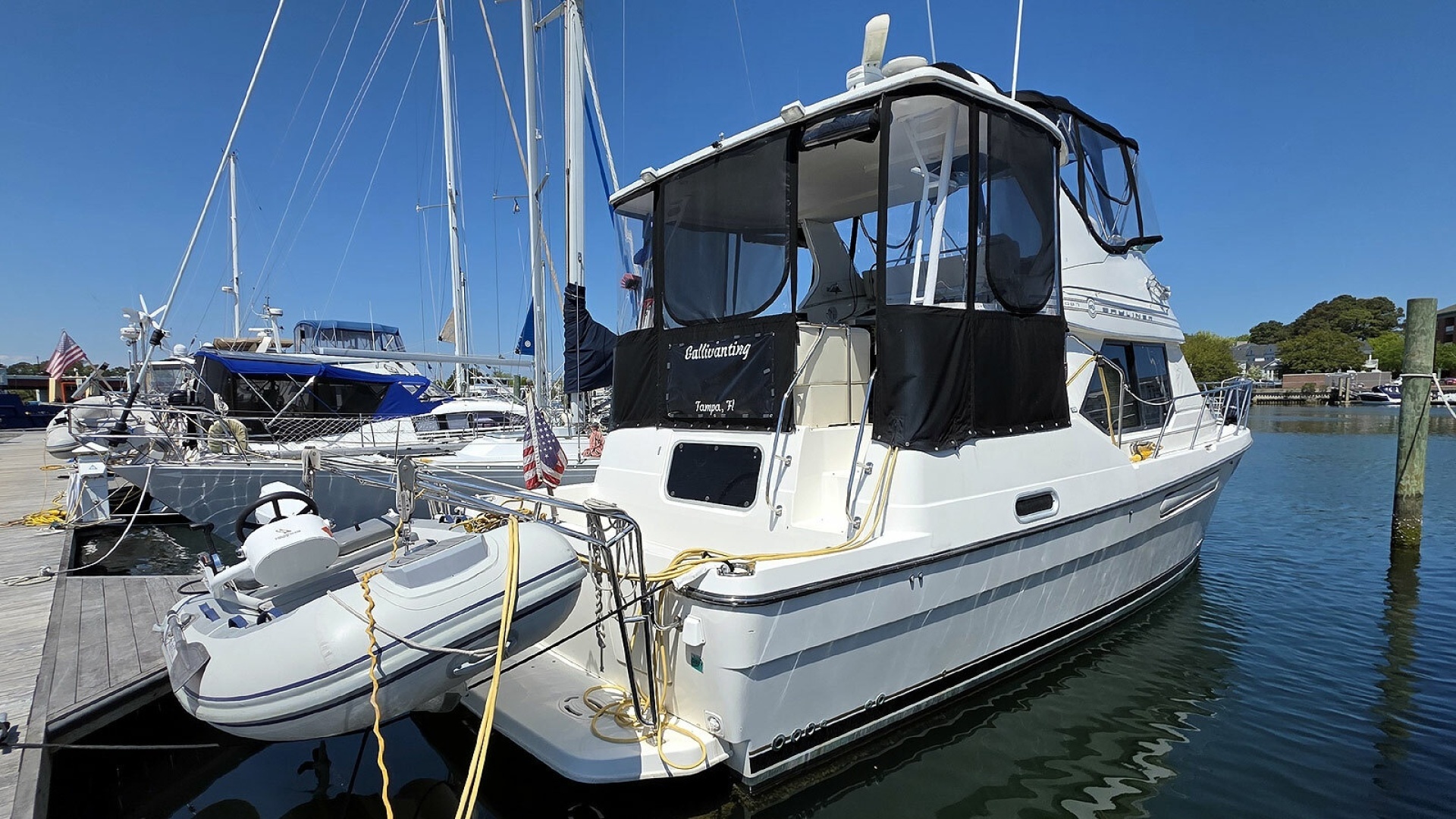1999 Bayliner 4087 CPMY - Image 4