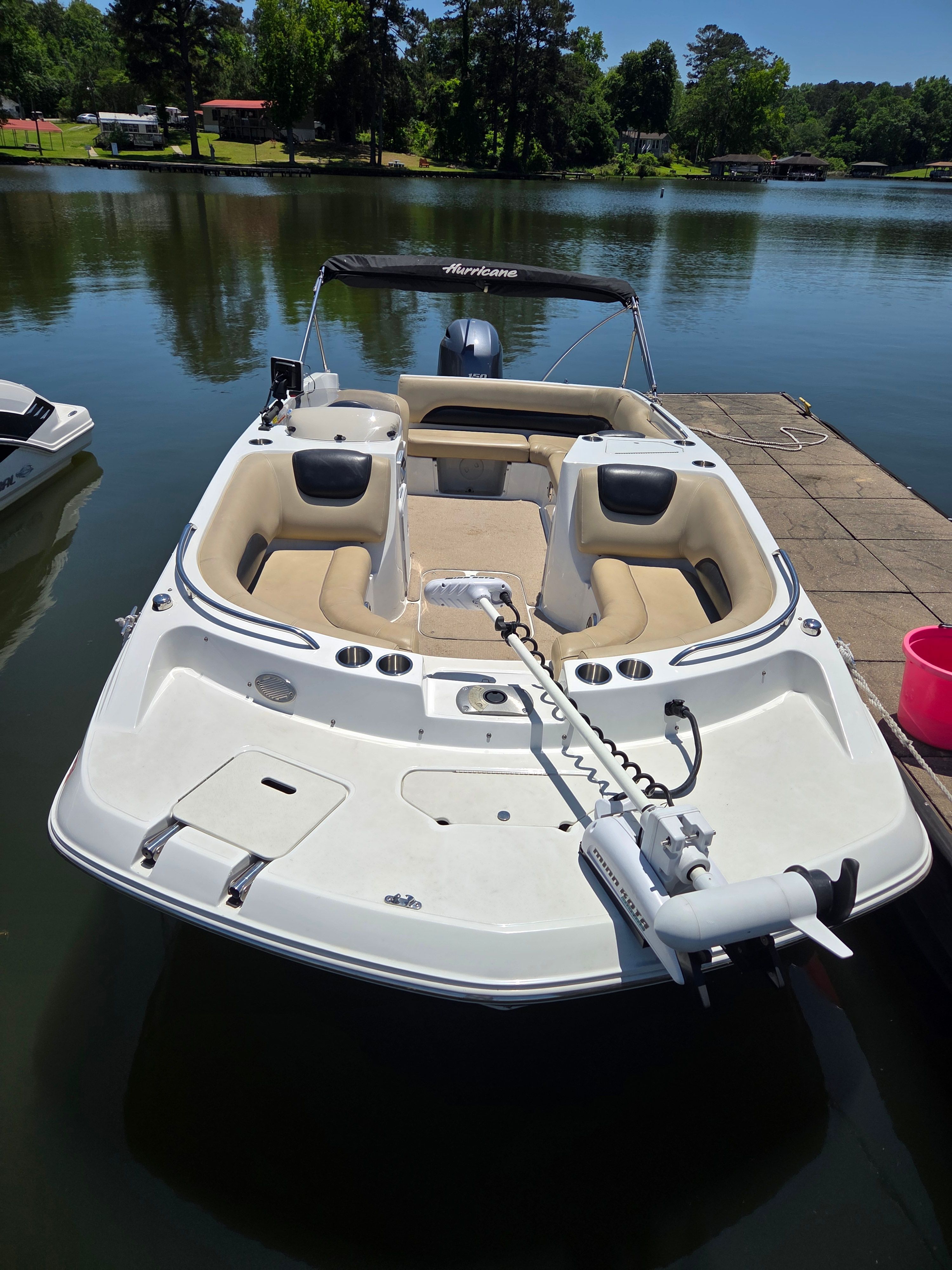 2016 Hurricane SunDeck 188 OB - 4