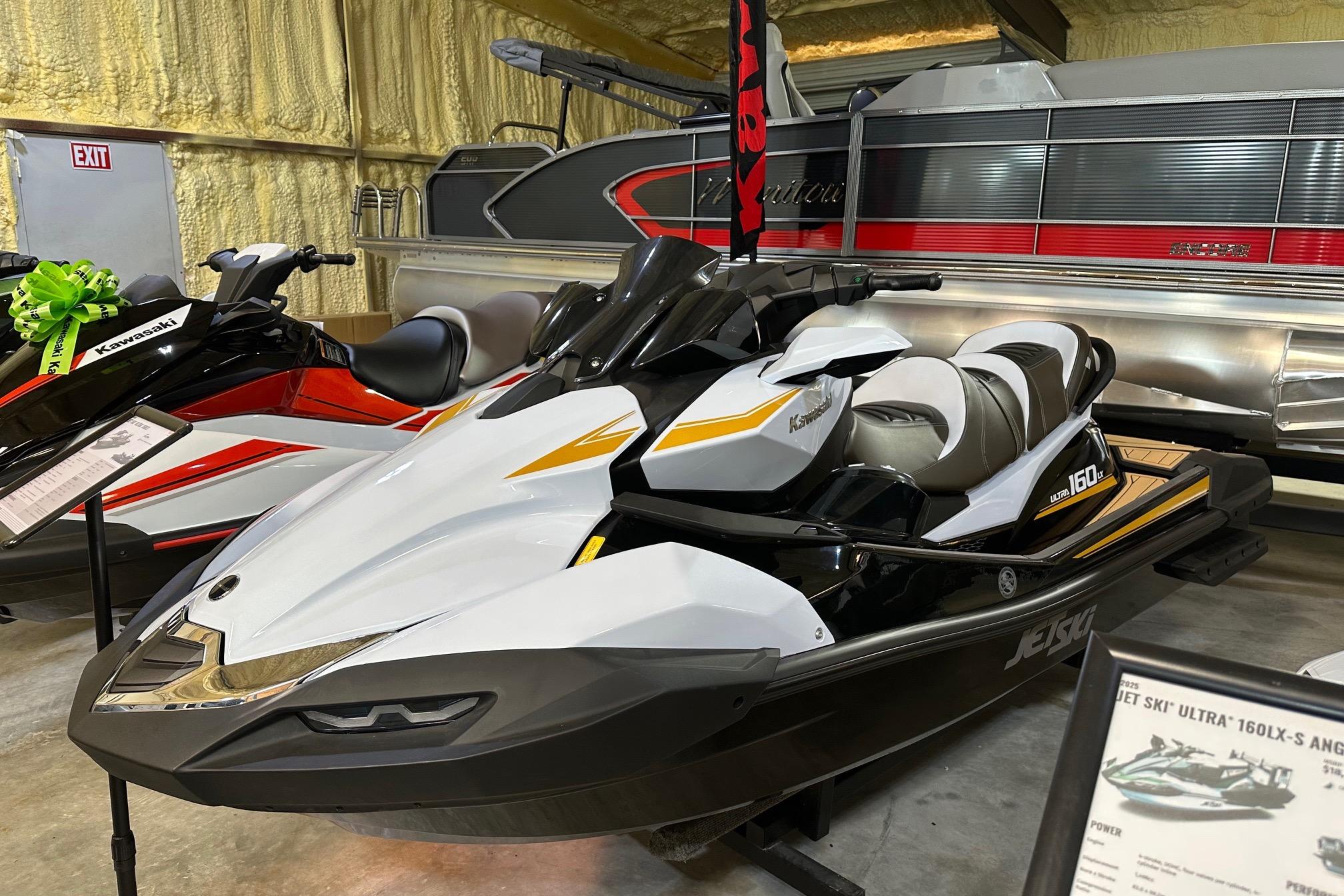 2026 Kawasaki ULTRA 160LX