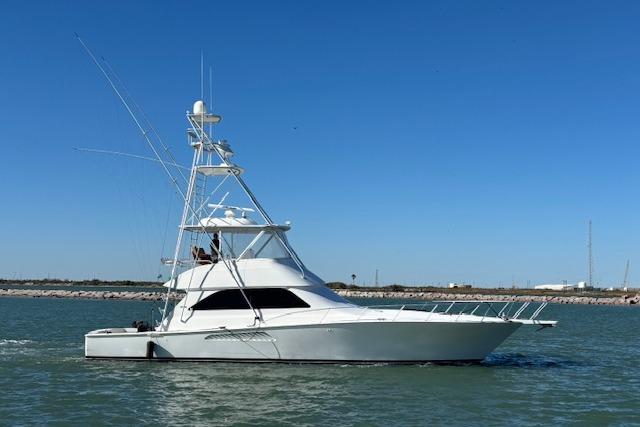 2007 Viking 52 Convertible