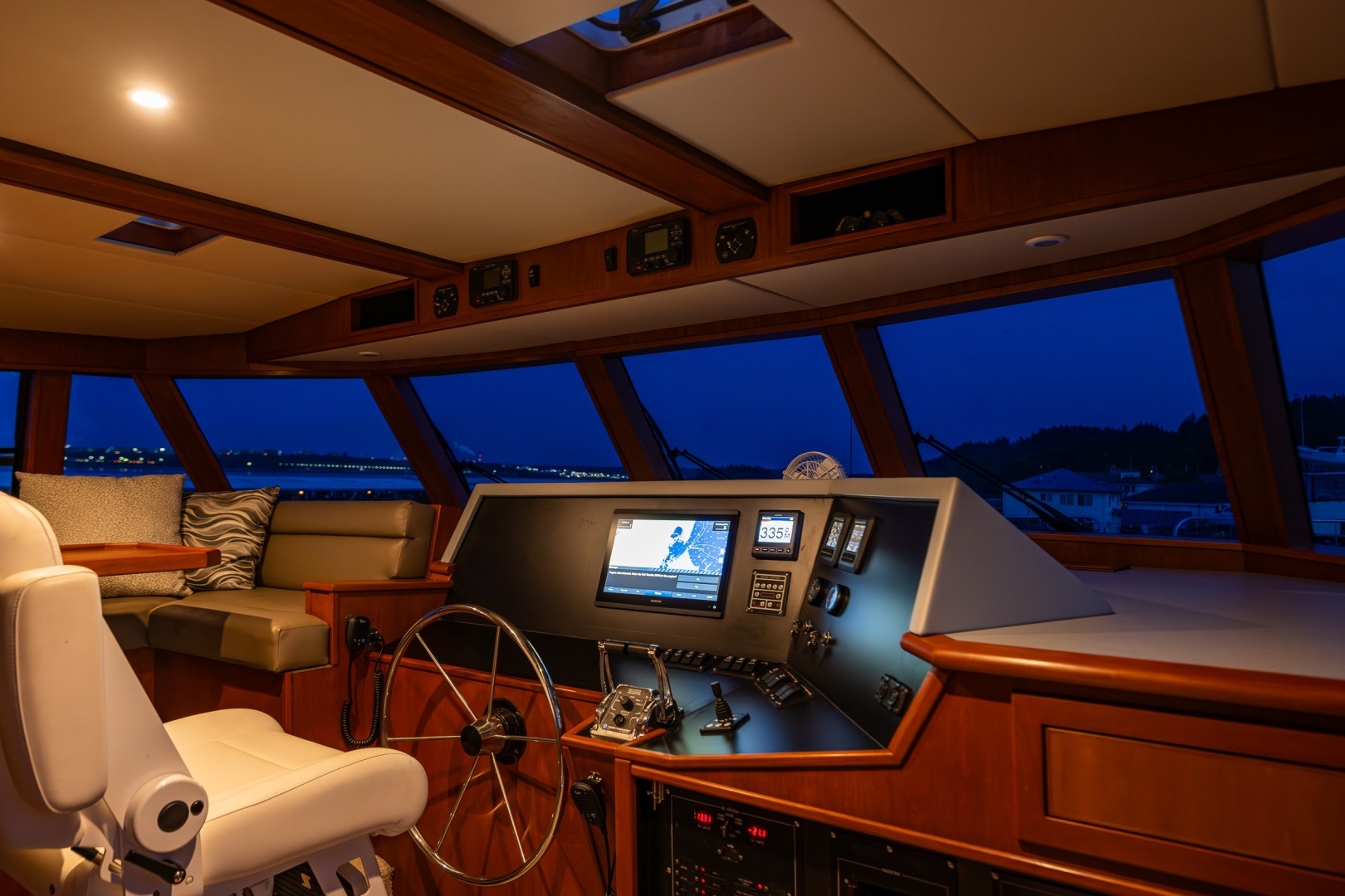 2009 Powercat 58 - Image 27