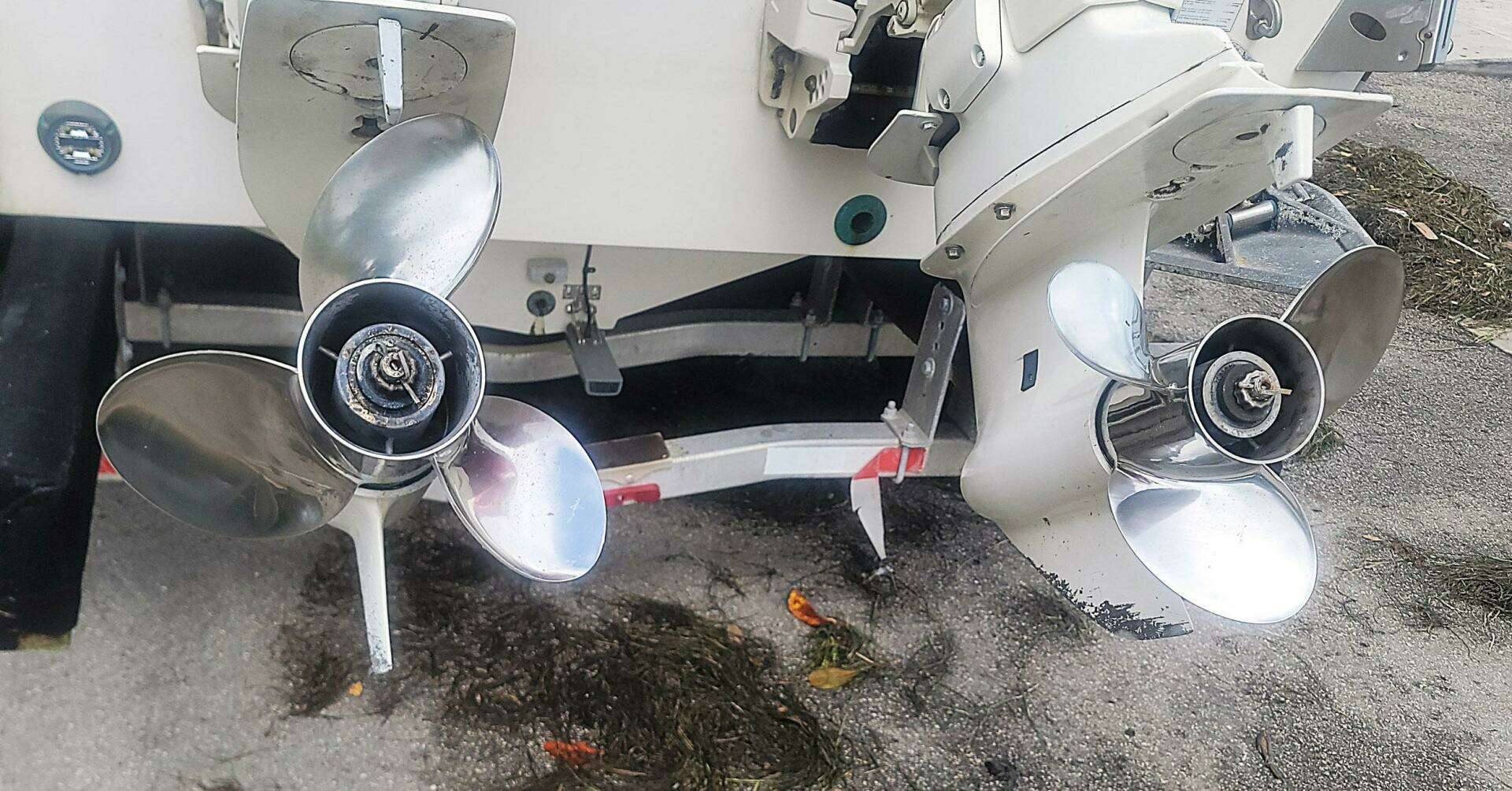 2008 Wellcraft 30 Scarab Sport - Image 10
