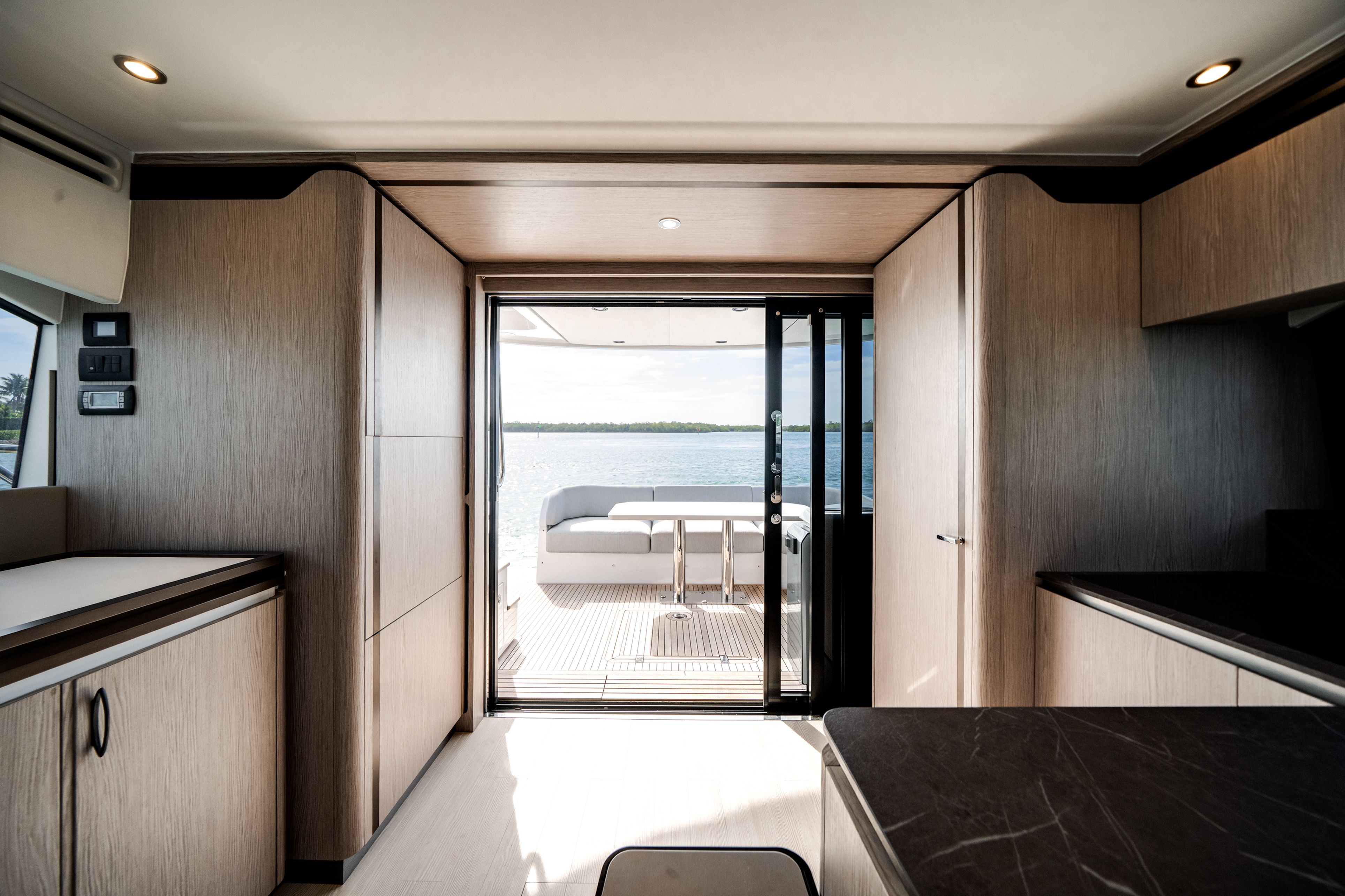2024 Azimut 53 FLY - 17