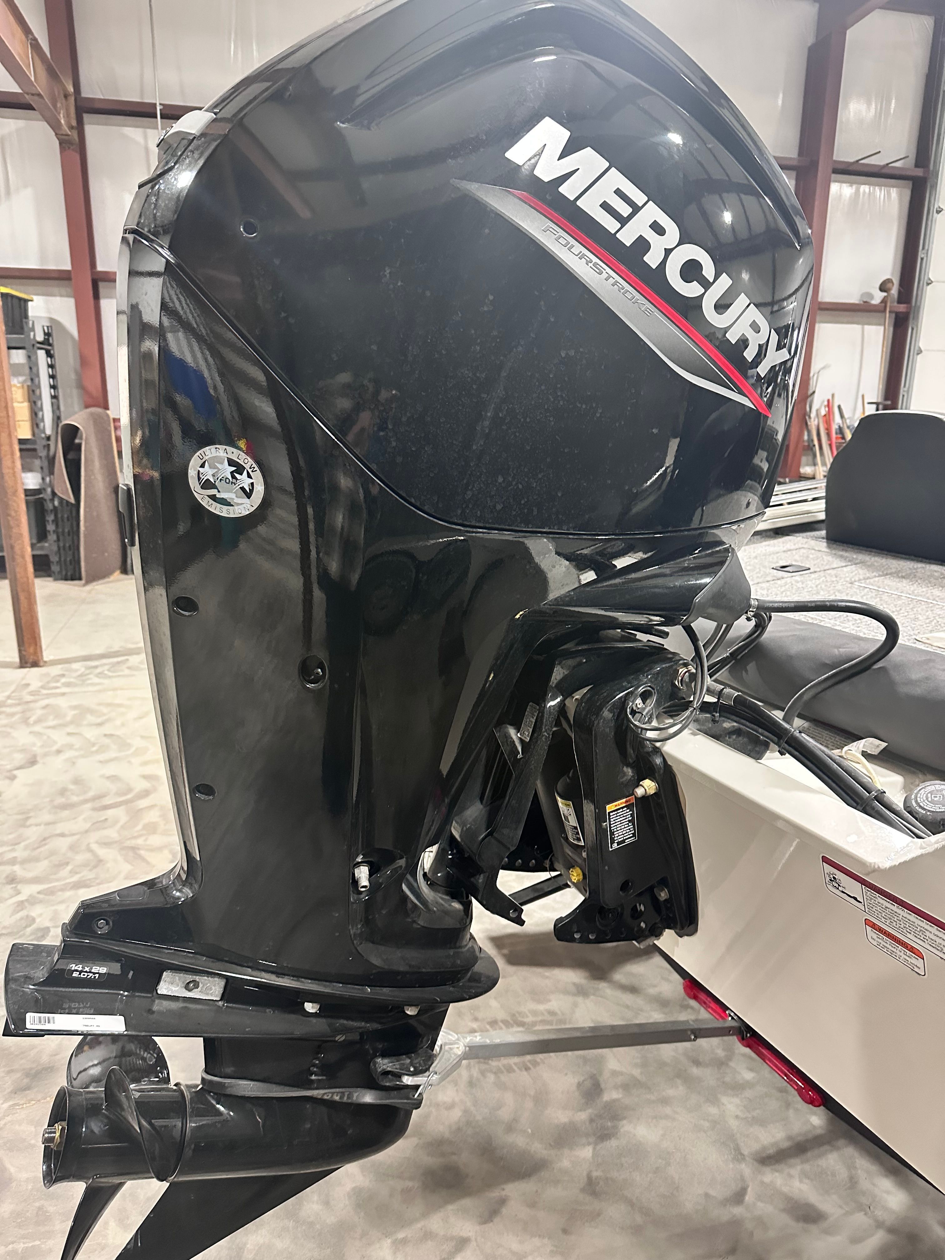 2022 Tracker Pro Team 175 TXW - 2