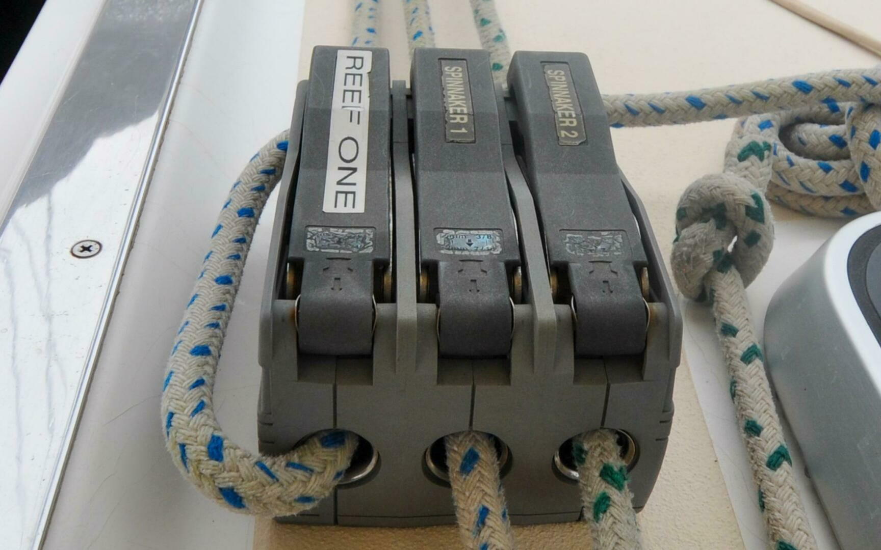 2000 J Boats J/42 - Image 30