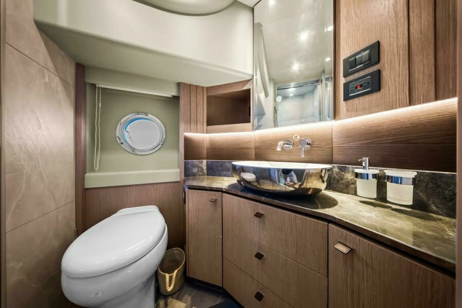 2025 Absolute Navetta 53 - Image 19