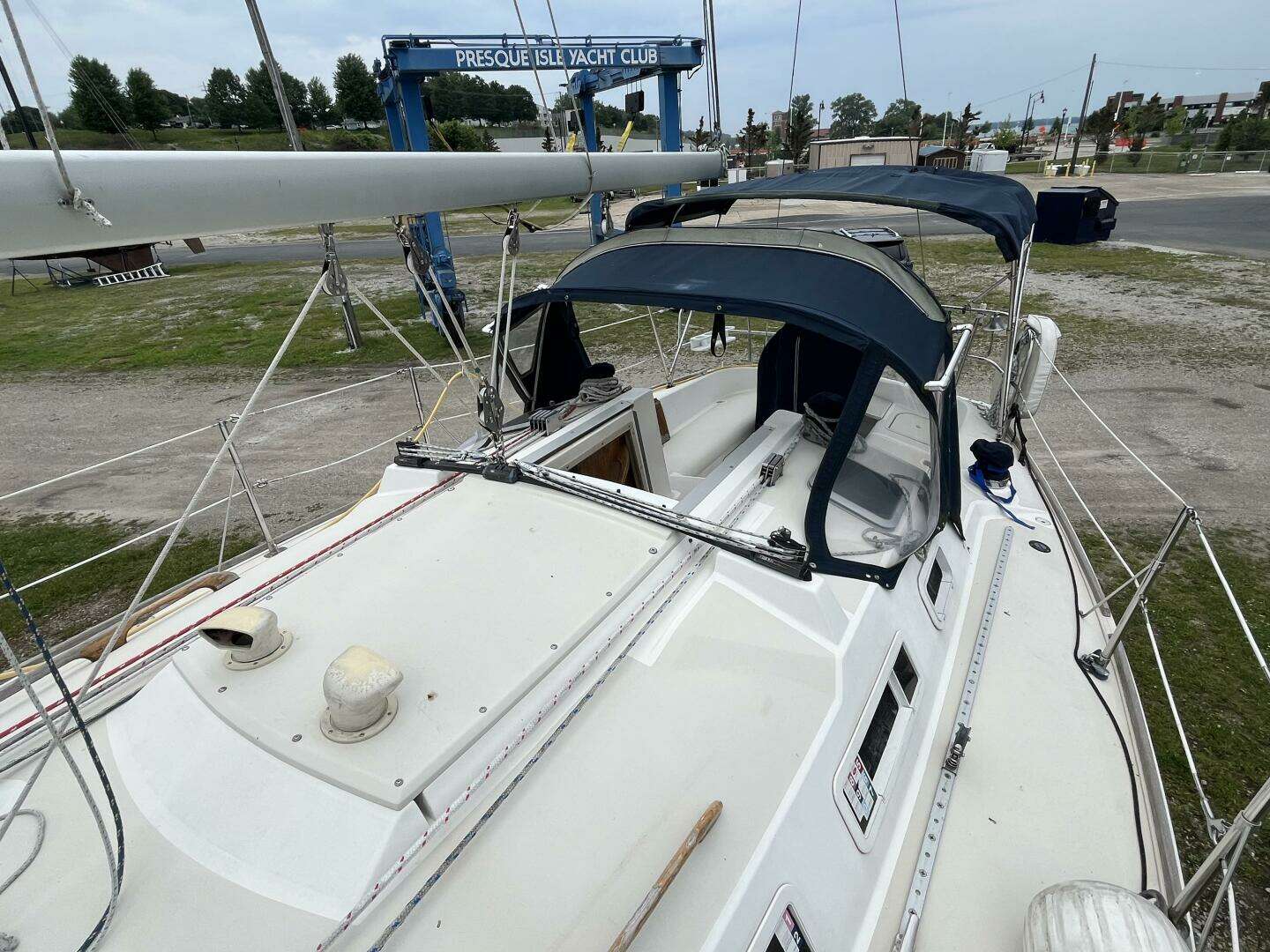 1986 Pearson — - Image 30
