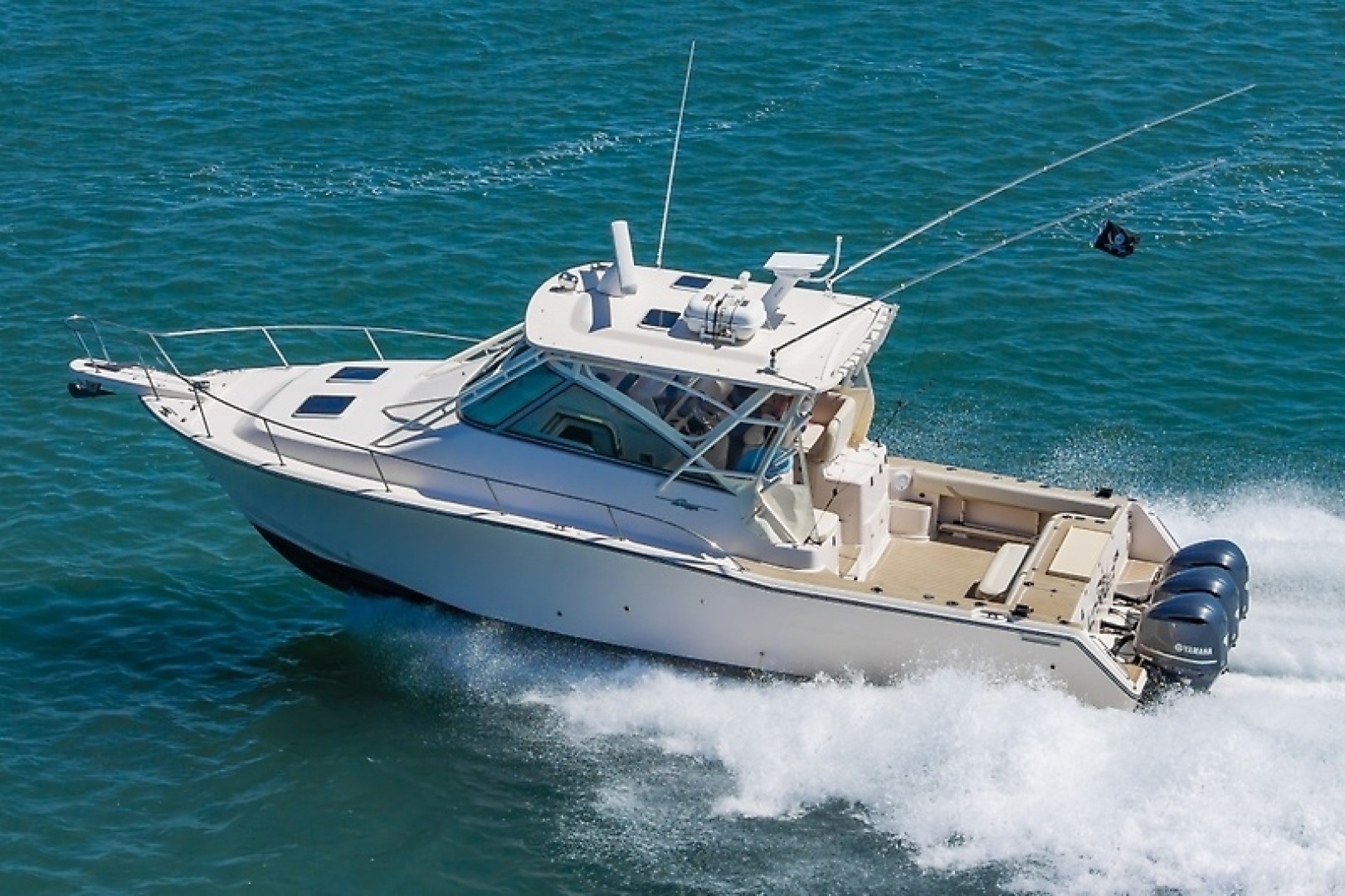 2014 Grady-White Express 370 - Image 4