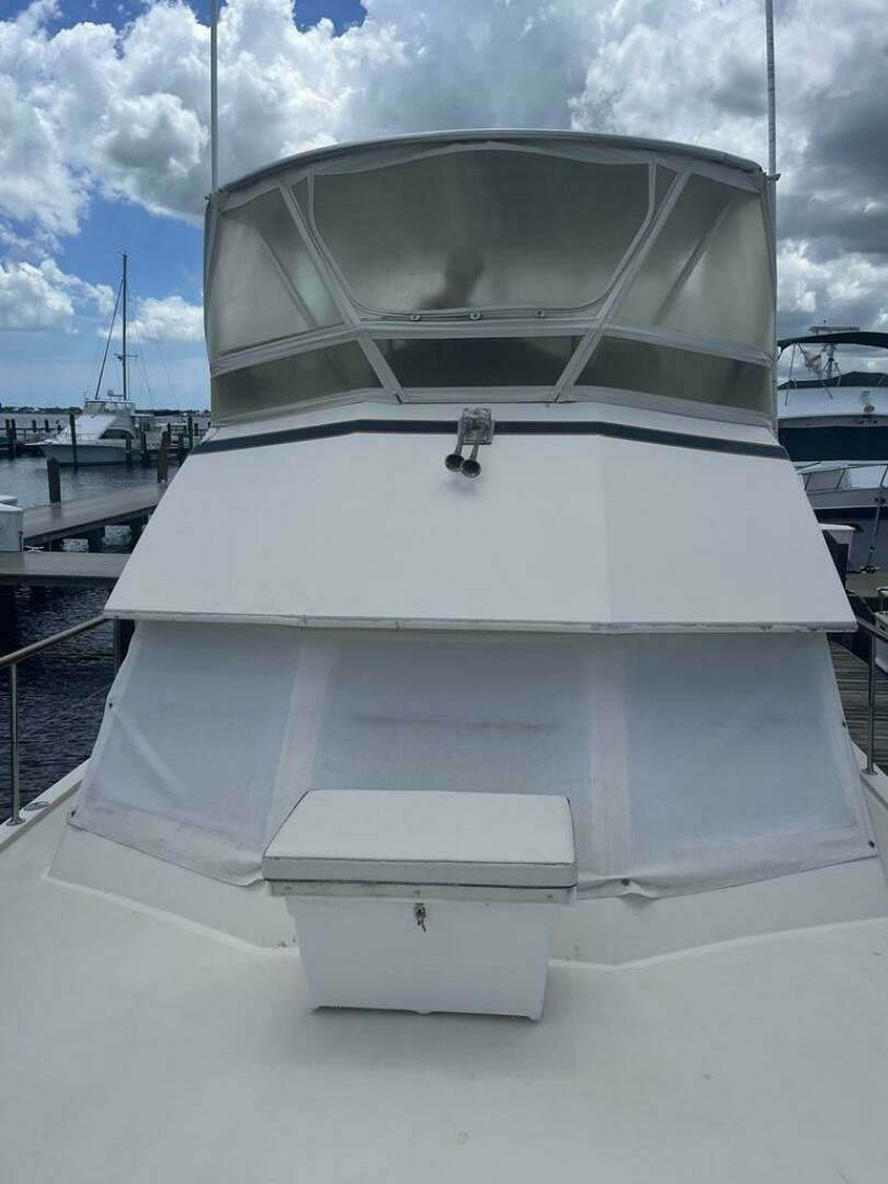 1981 Hatteras 48 Motoryacht - Image 4