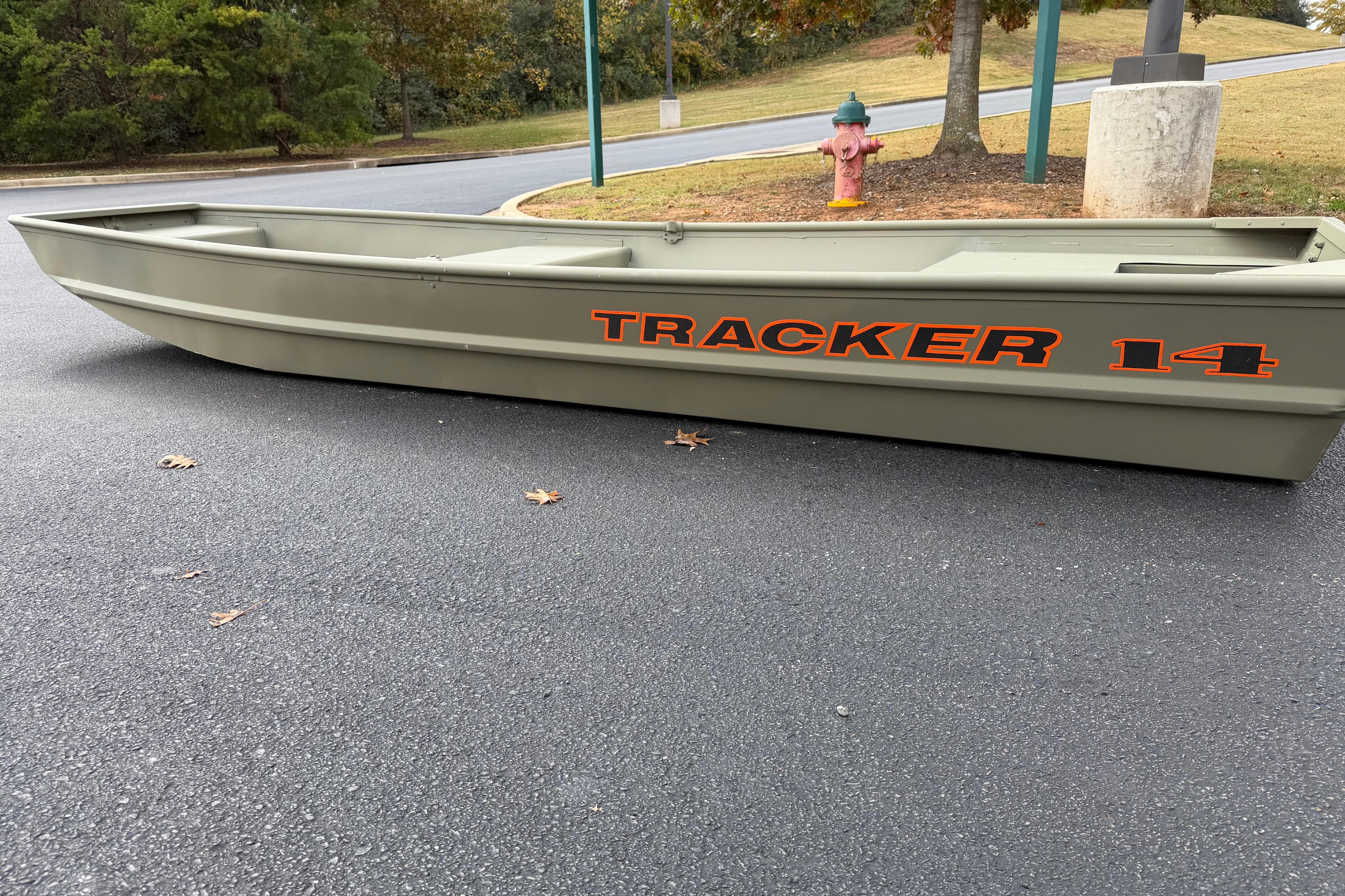 2025 Tracker Grizzly 1436 Utility