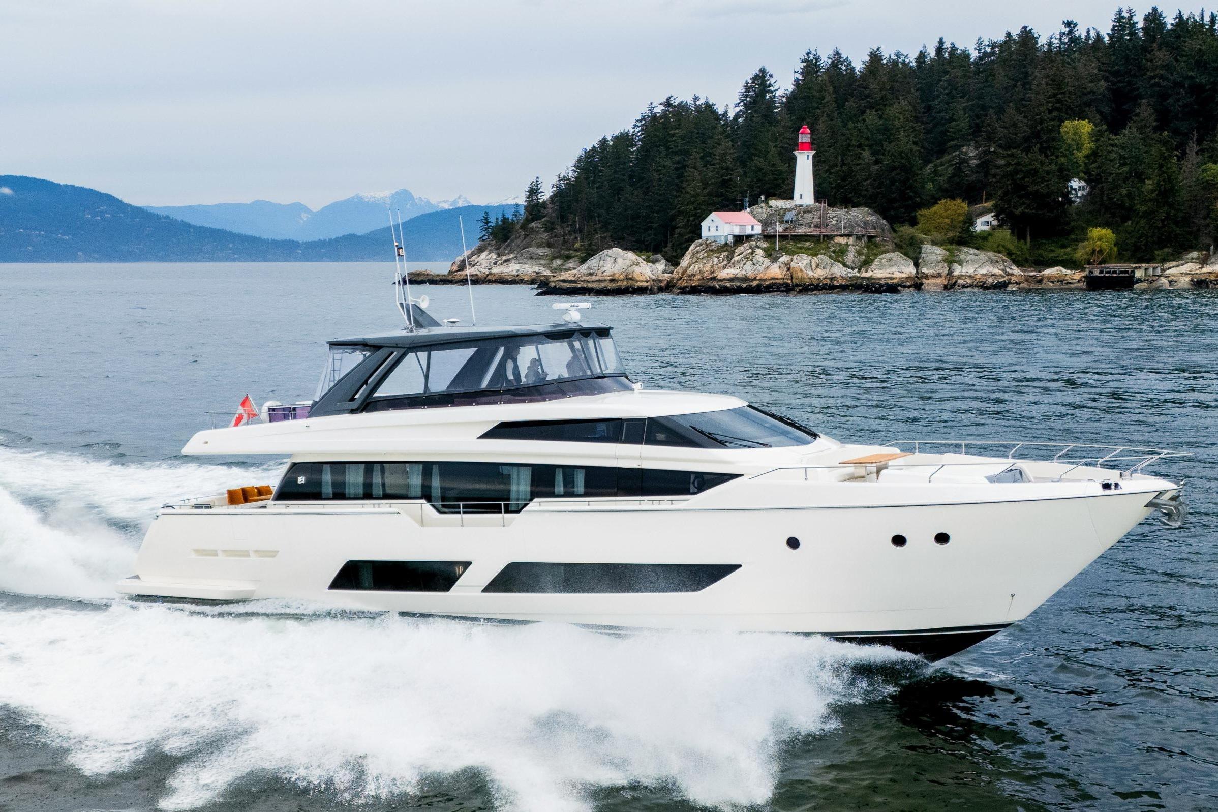 2020 Ferretti Yachts 850