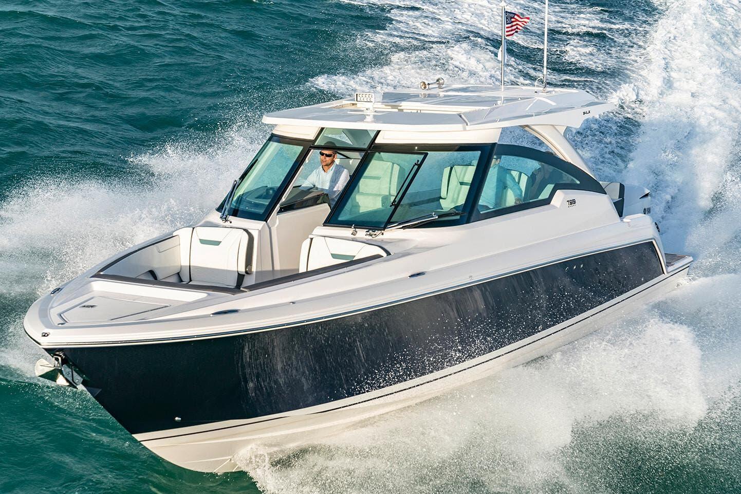 2026 Tiara Yachts 34lx - 4