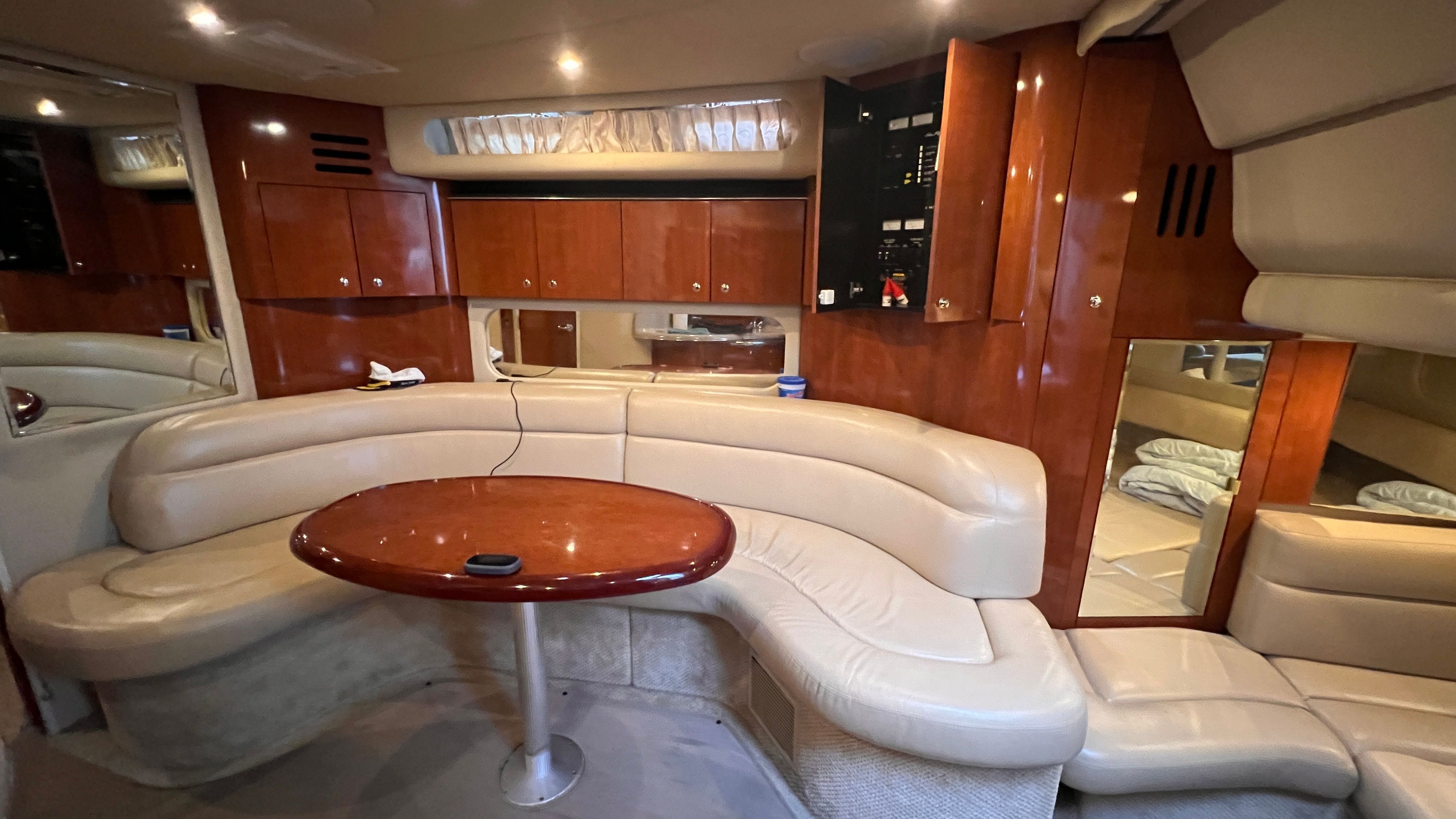 2003 Sea Ray 380 Sundancer - 11
