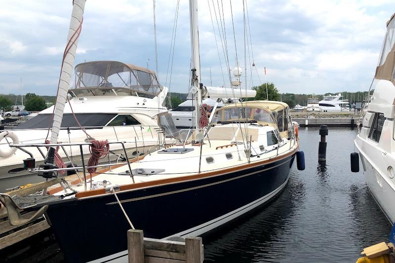 2005 Tartan 4400