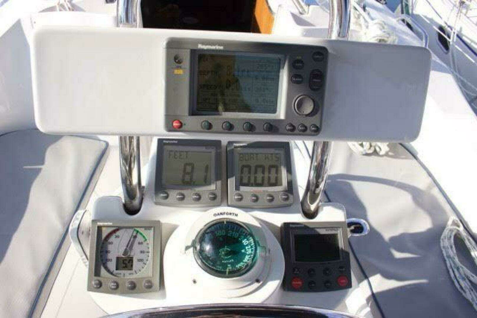 2004 Hunter Sloop - Image 19