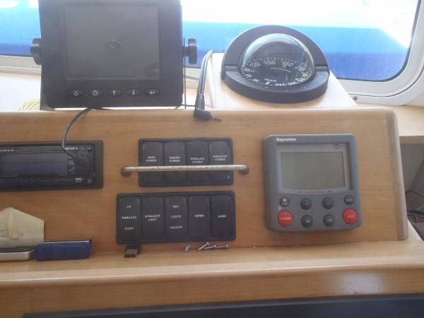 Great Harbour N40 2025 boat dashboard with navigation instruments and control panel.