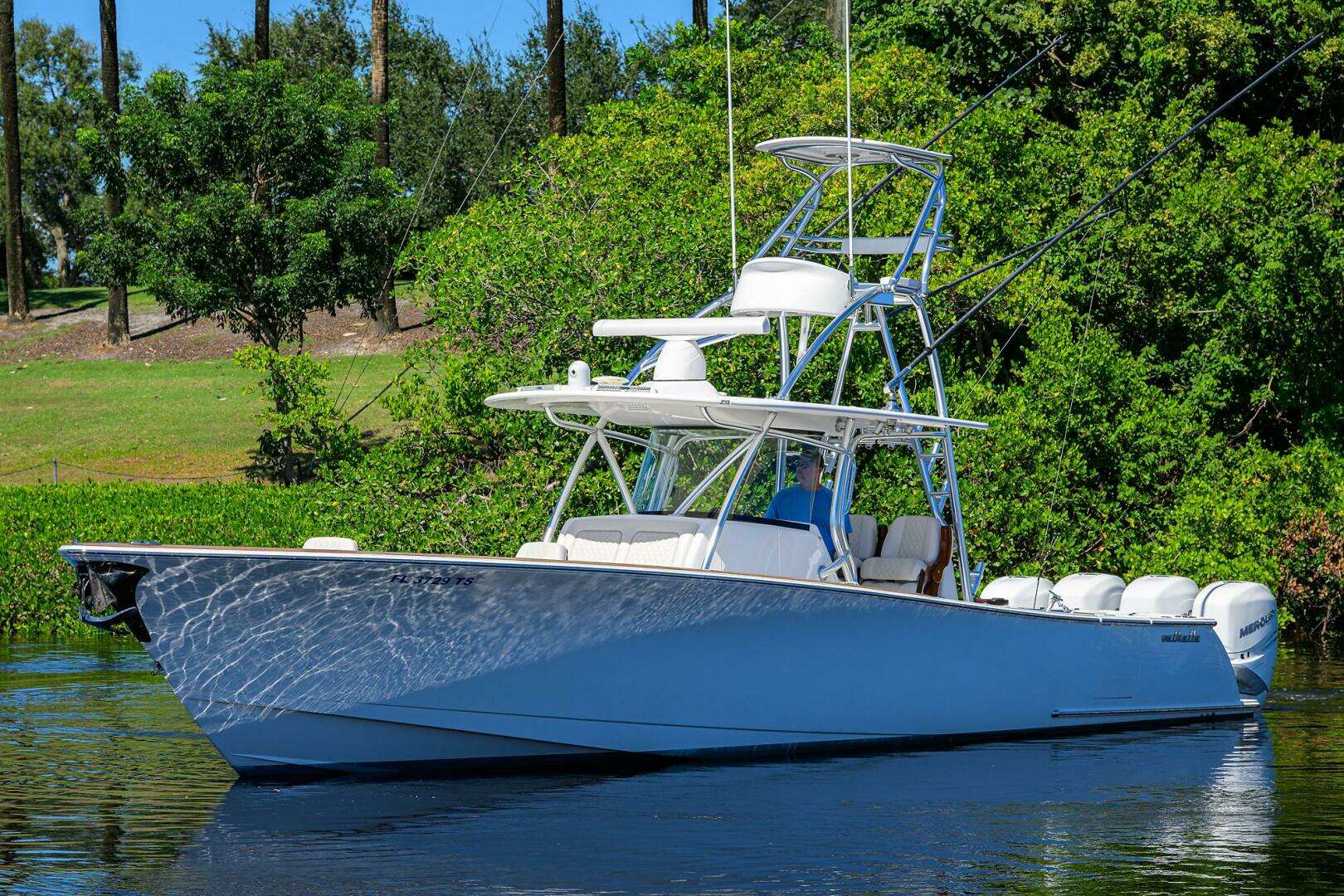 2022 Valhalla Boatworks V-41 - Image 31