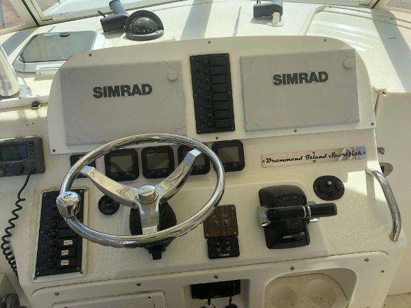 2006 Pursuit 345 Drummond Island Sportfish - 9