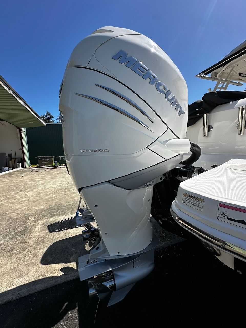 2016 Boston Whaler 270 Vantage - 23