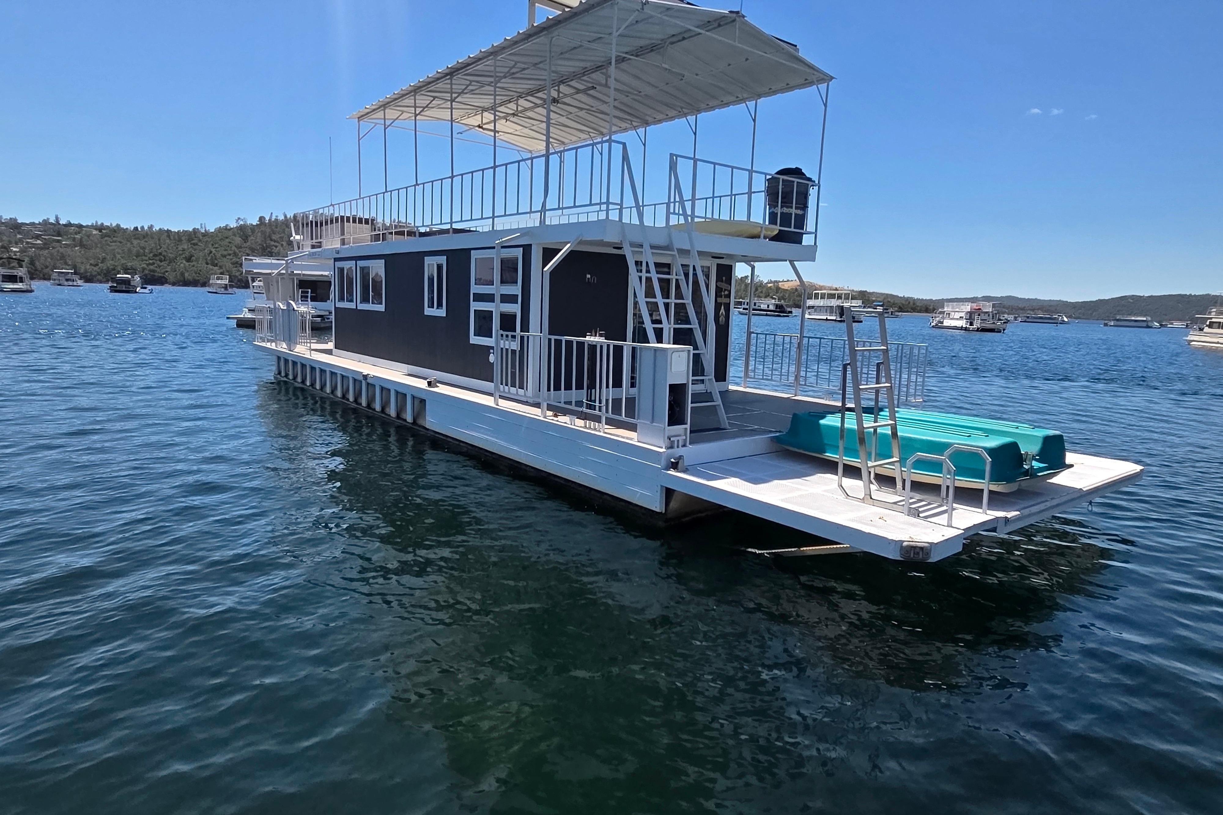 2007 Houseboat Custom