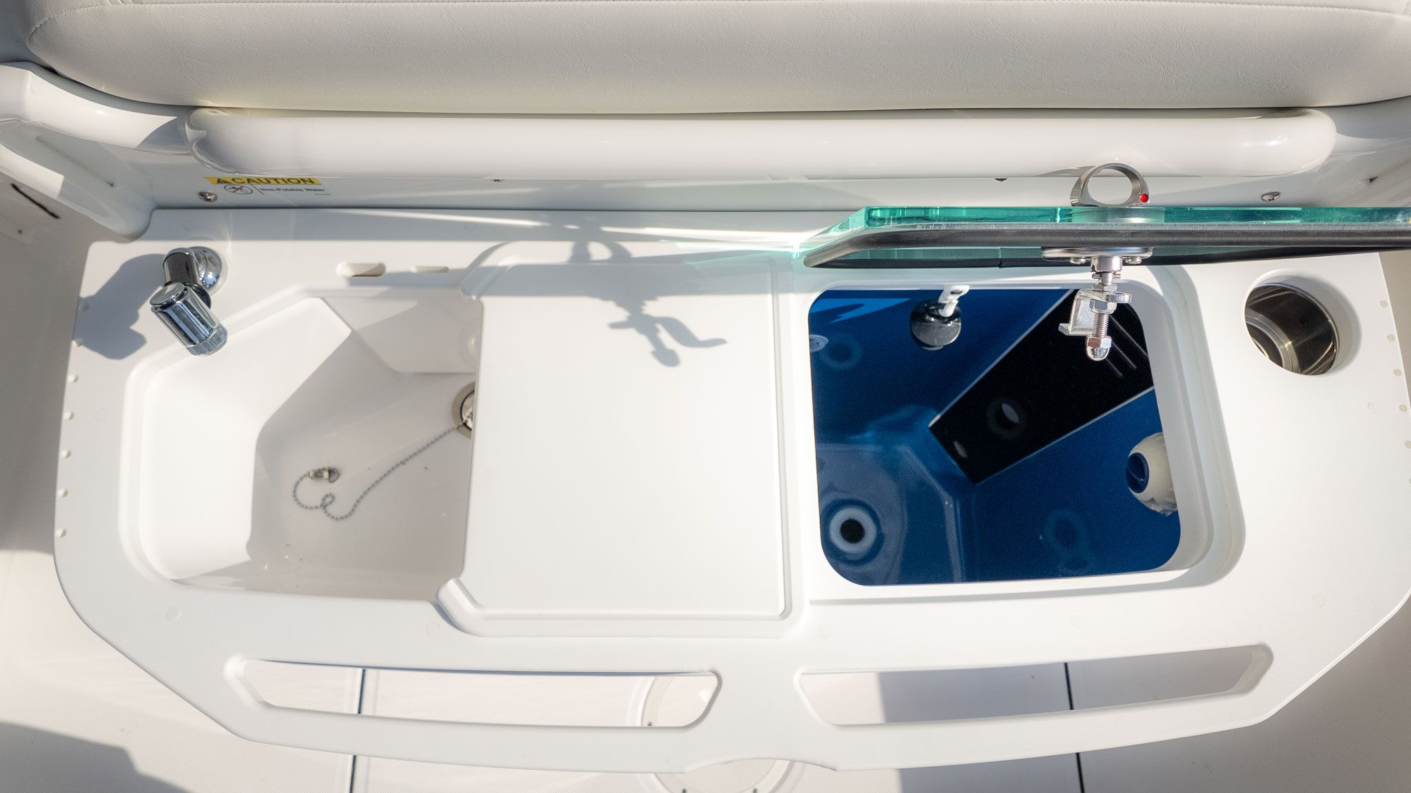 2027 Everglades 273 Center Console - 13