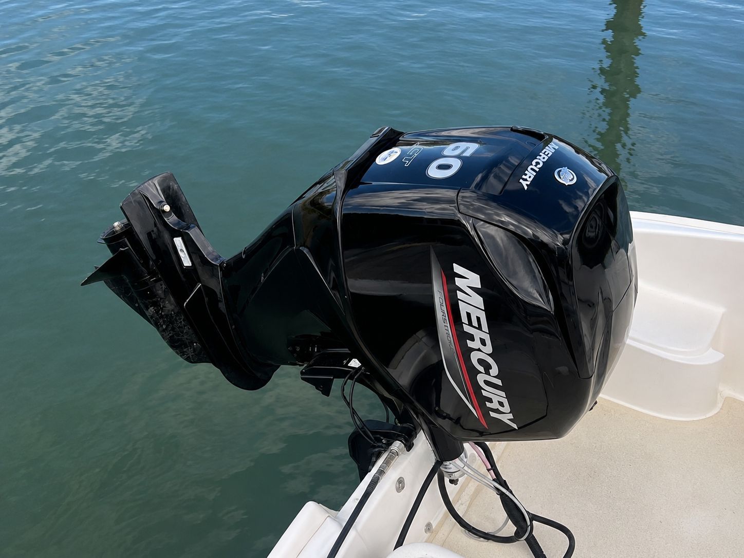 2011 Boston Whaler Super - 2