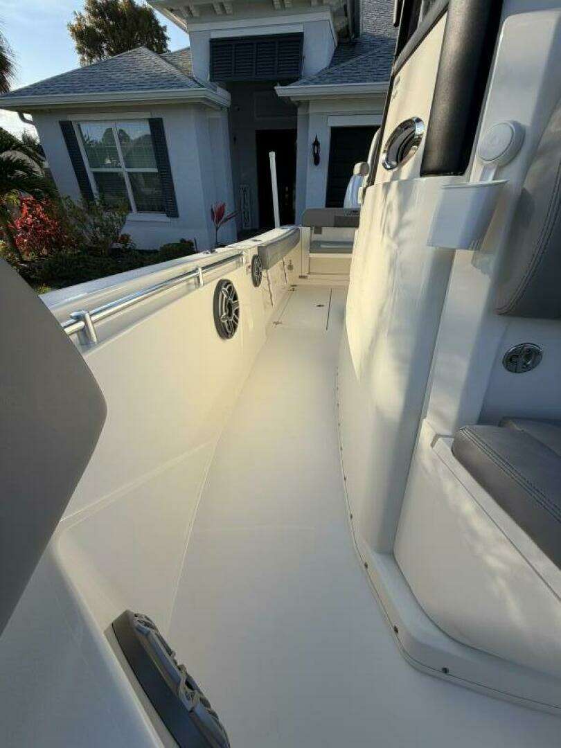 2024 Cobia 240 CC - Image 20