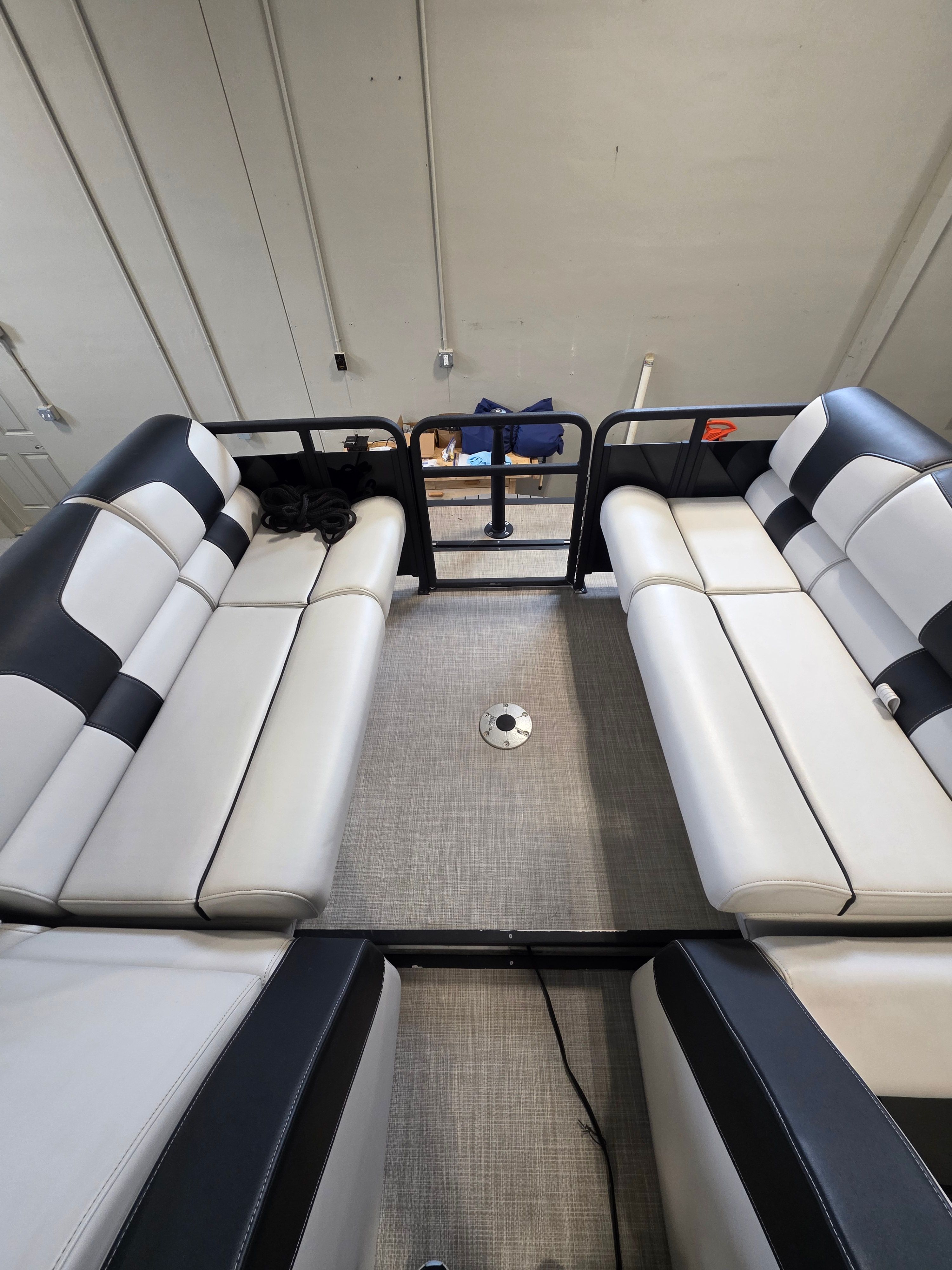 Interior of Montara SURF BOSS 25 boat, year 2021.