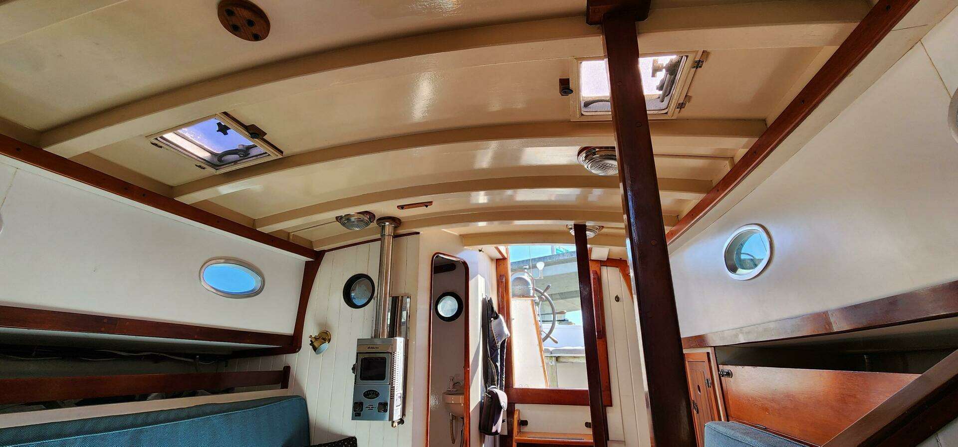 1996 Tillotson-Pearson Motorsailer 32 - Image 30