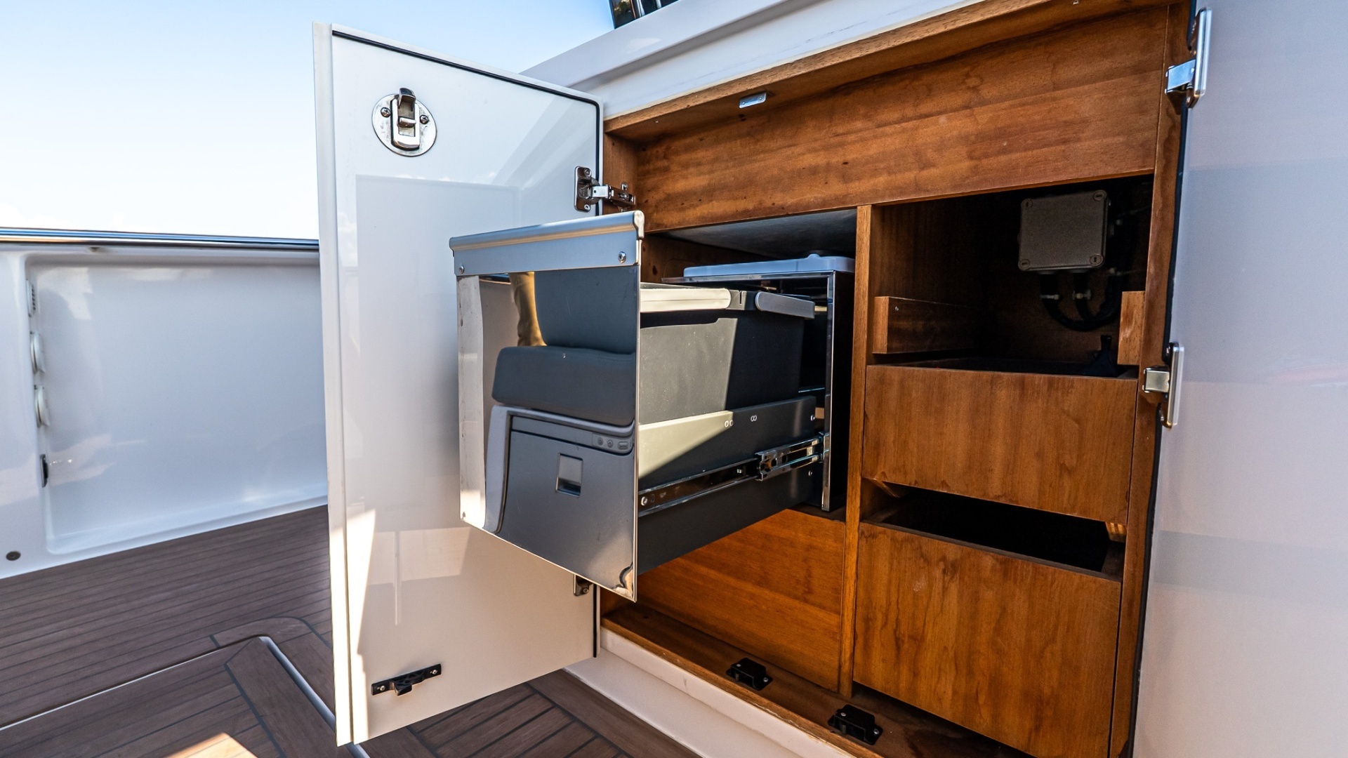 2023 Pardo Yachts 38 - Image 21