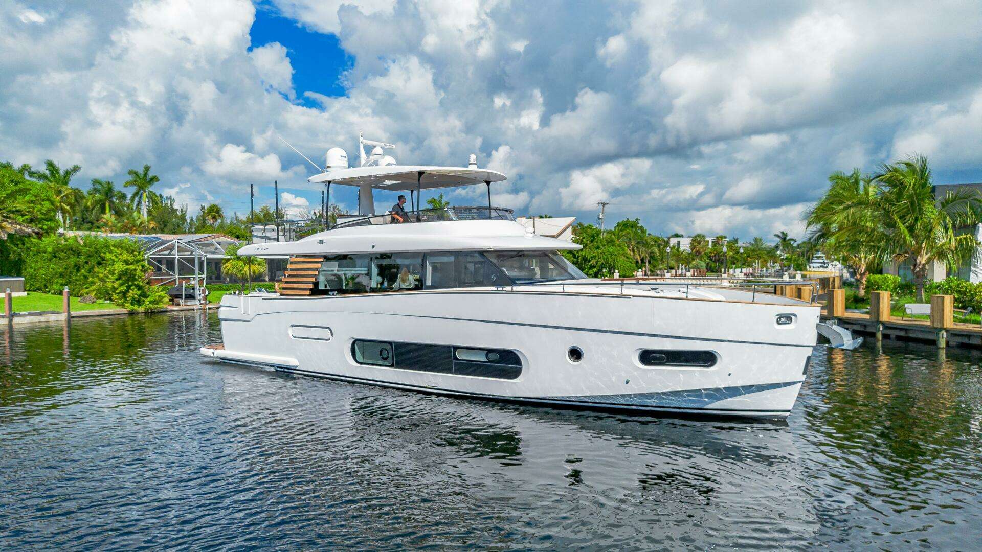 2022 Azimut Magellano 66 - Image 41