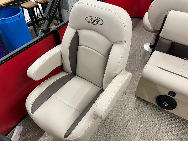 2025 Bentley Pontoons 200 Fish-N-Cruise luxury boat seat with beige and brown upholstery.
