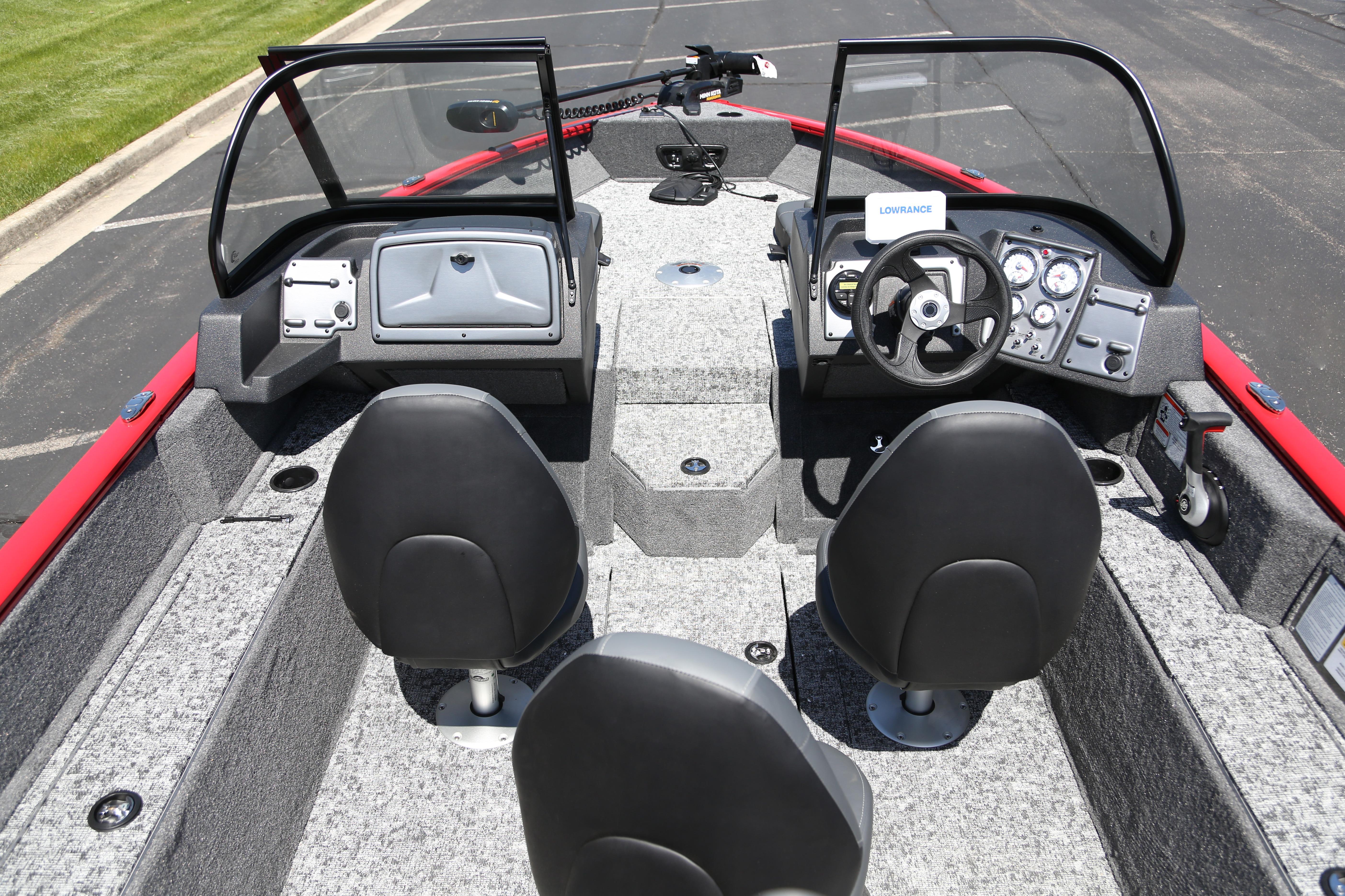2026 Tracker Pro Guide V-175 Combo boat interior with dual consoles and seating.