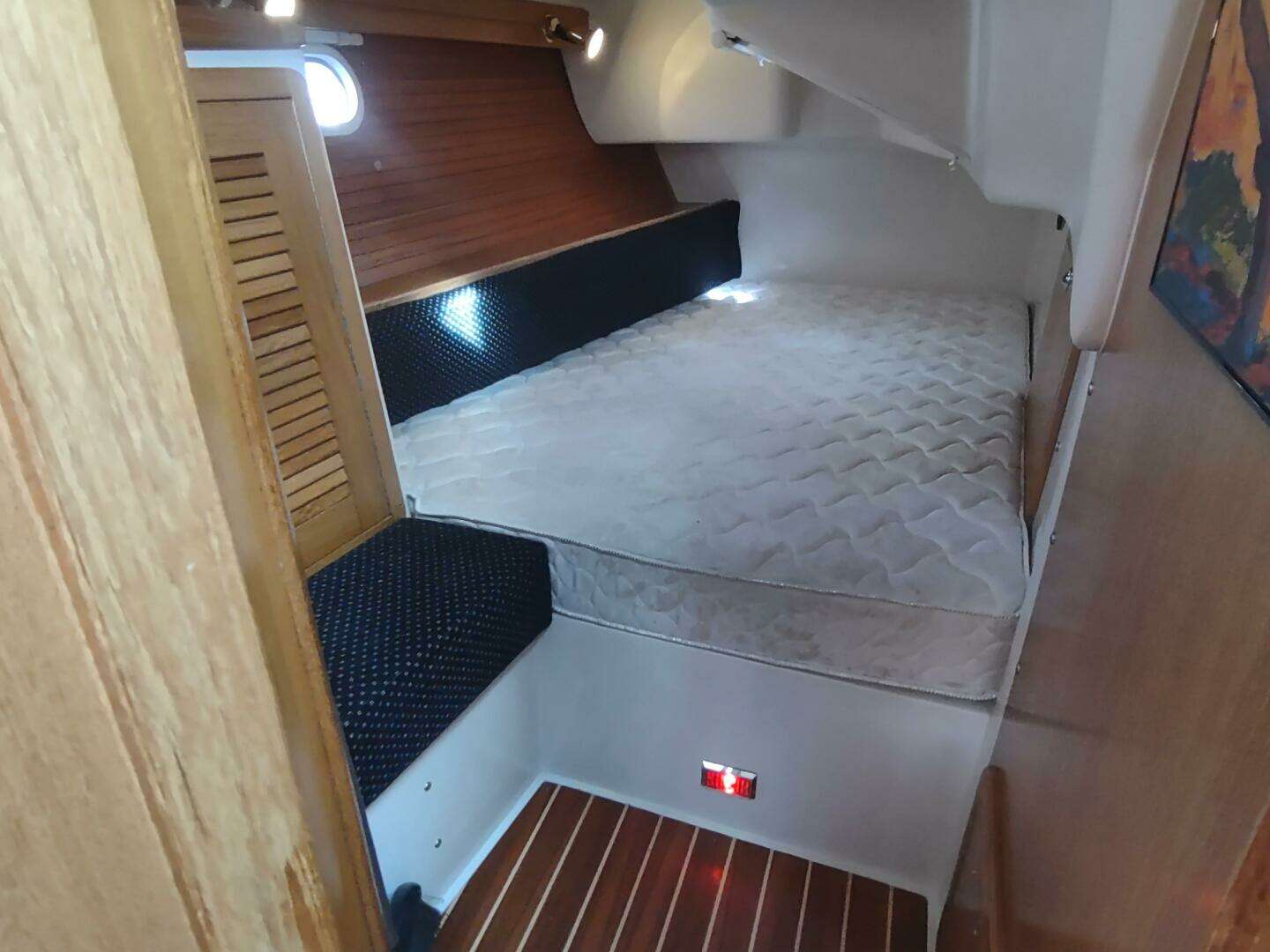 2005 Catalina 42 MKII - Image 27
