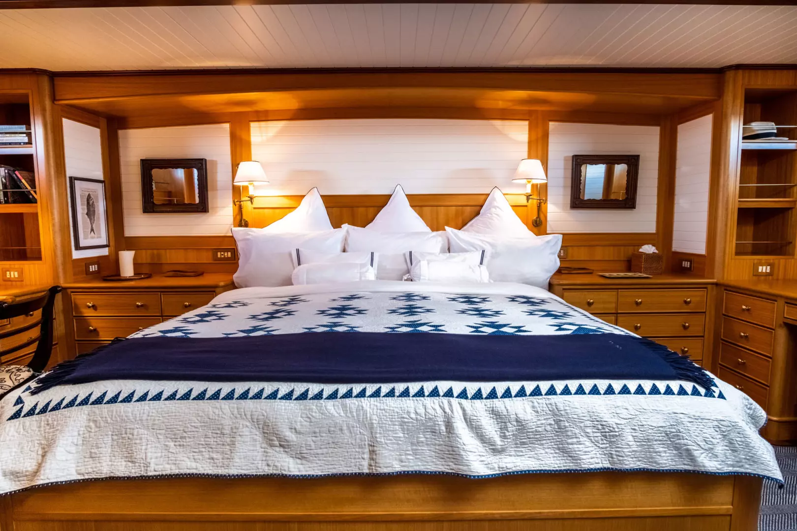 1999 Palmer Johnson Motor Yacht - Image 21