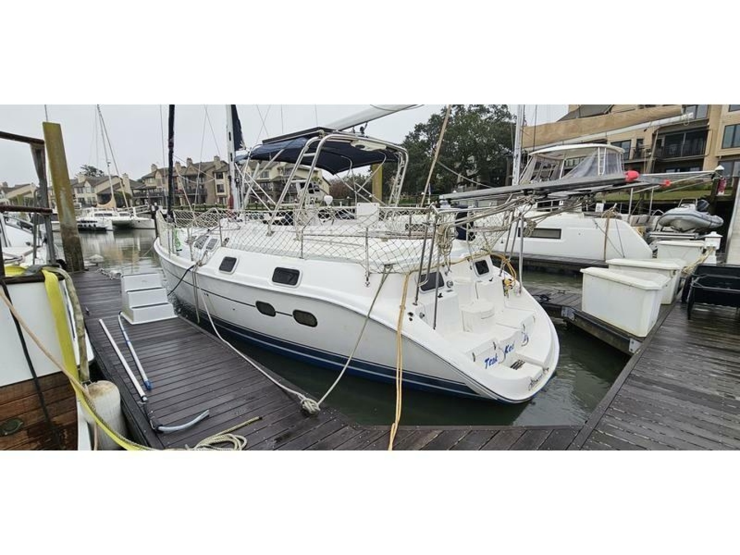 2002 Hunter 420 - Image 4