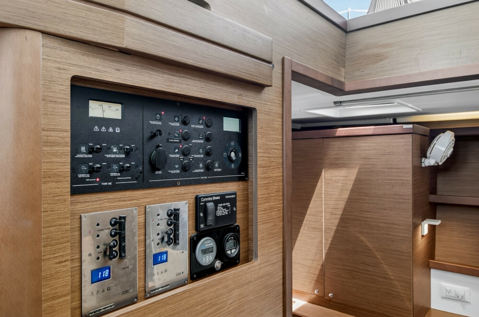 2018 Lagoon 42 - Image 38