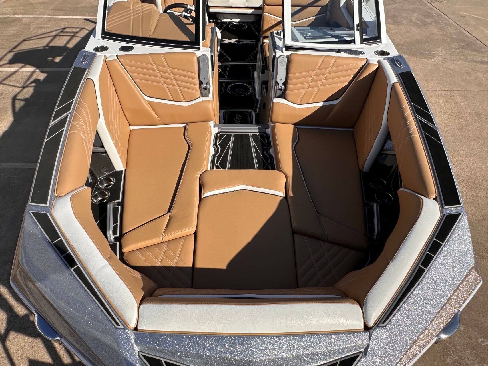 2024 Tigé Ultré 25ZX - 21
