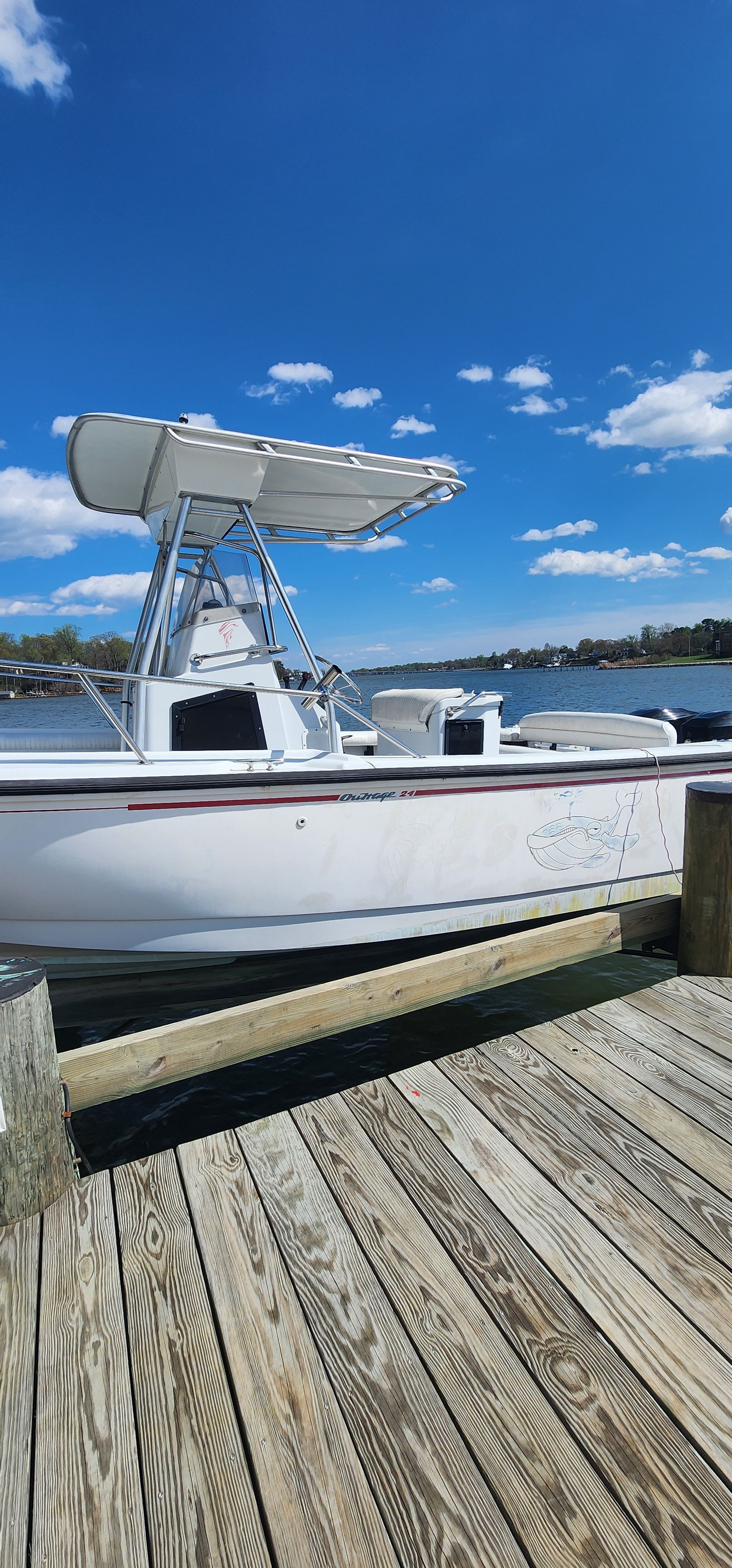 1995 Boston Whaler 24 Outrage - 2